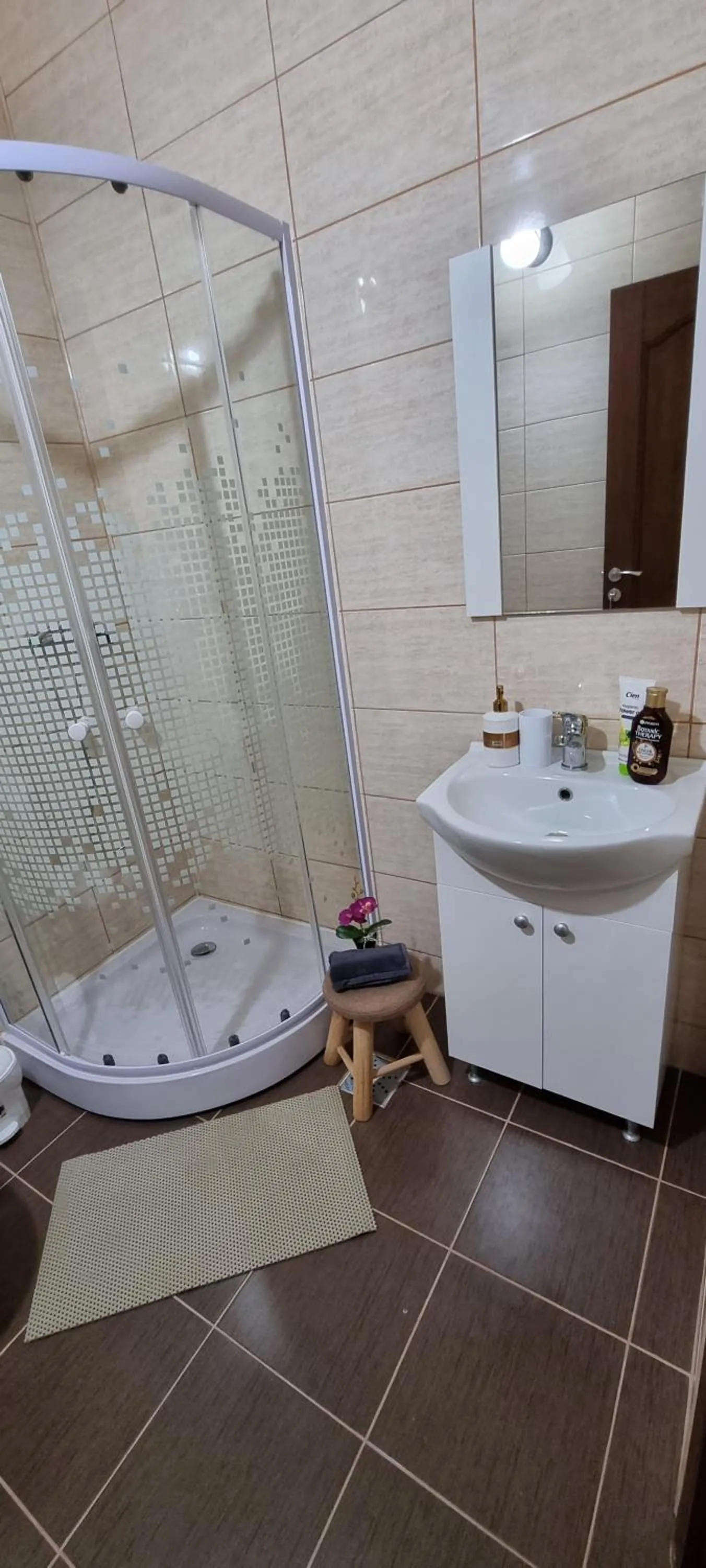 Bathroom in Happy Mood Apartments
