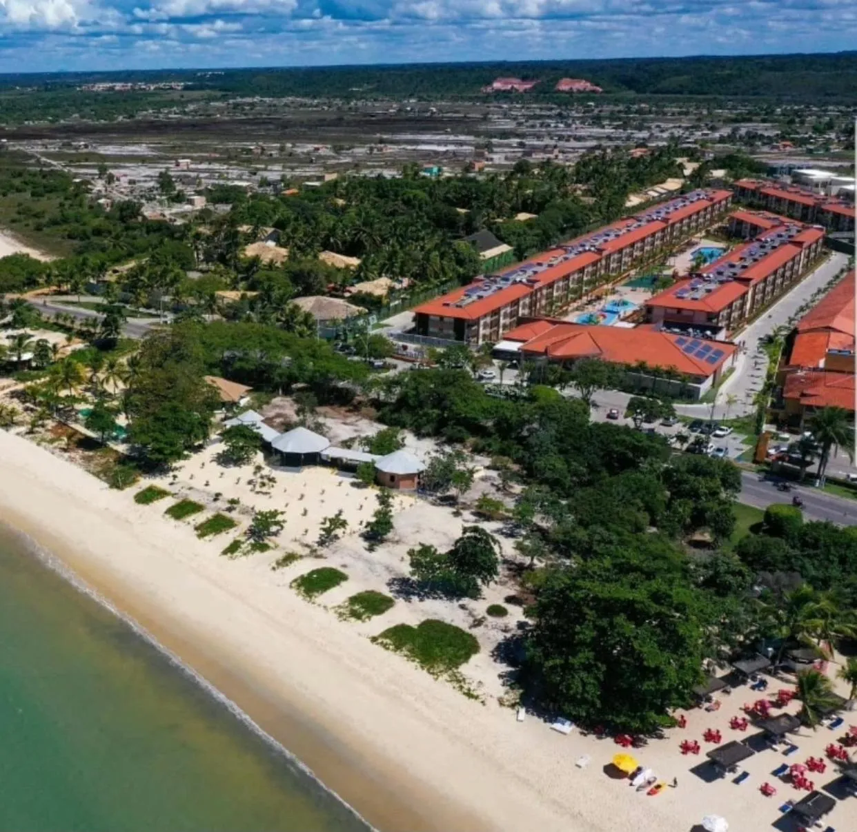 Property building in Ondas praia resort