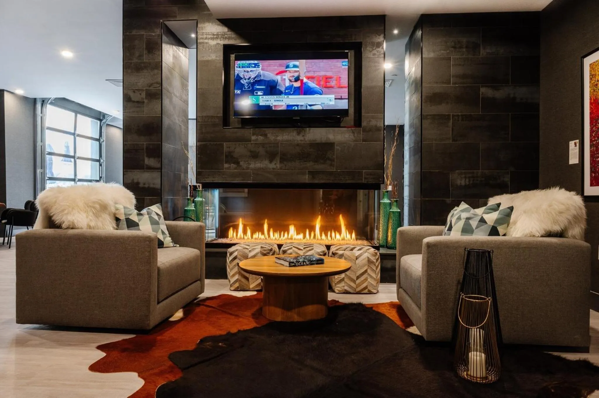 Communal lounge/ TV room in Luxury Apartments by Hyatus at Pierpont
