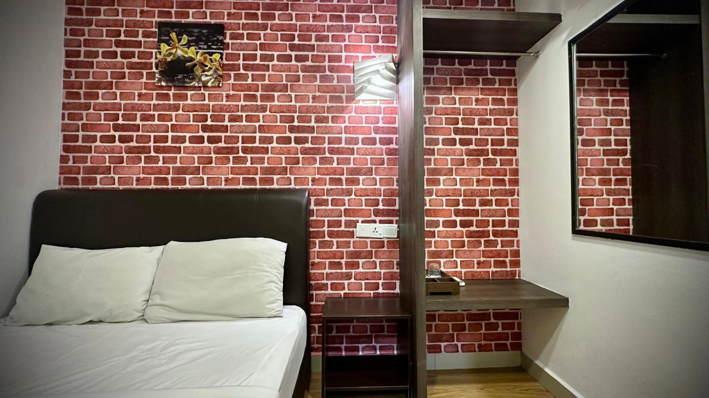 Bed in Swing & Pillows - Sentul Titiwangsa