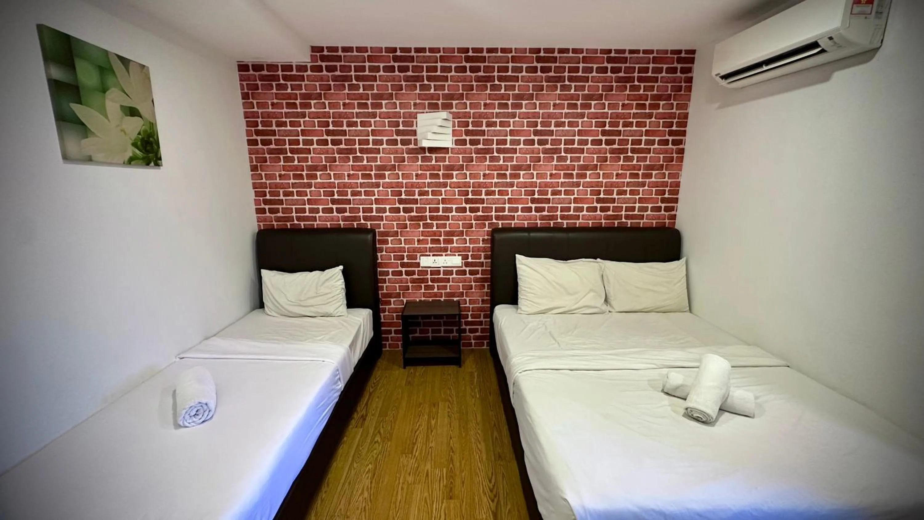 Bed in Swing & Pillows - Sentul Titiwangsa