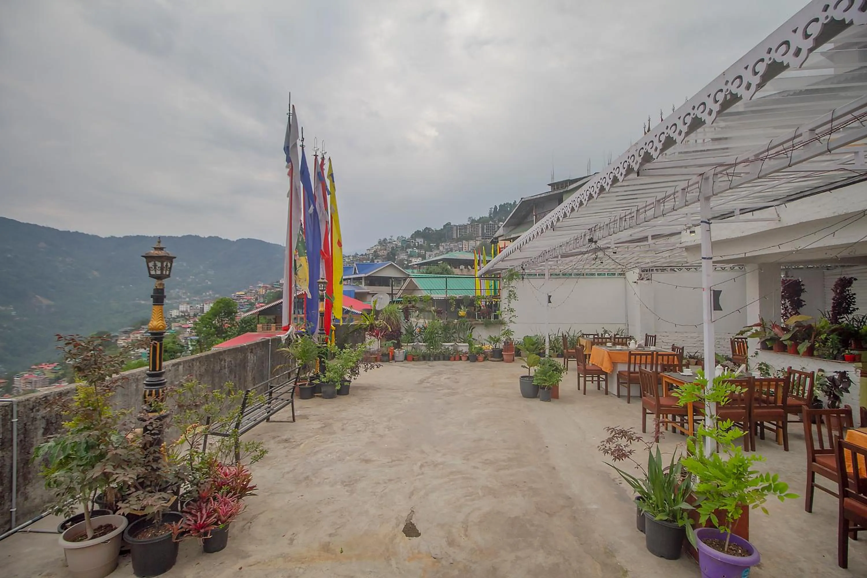 Spring in Palri Boutique Hotel