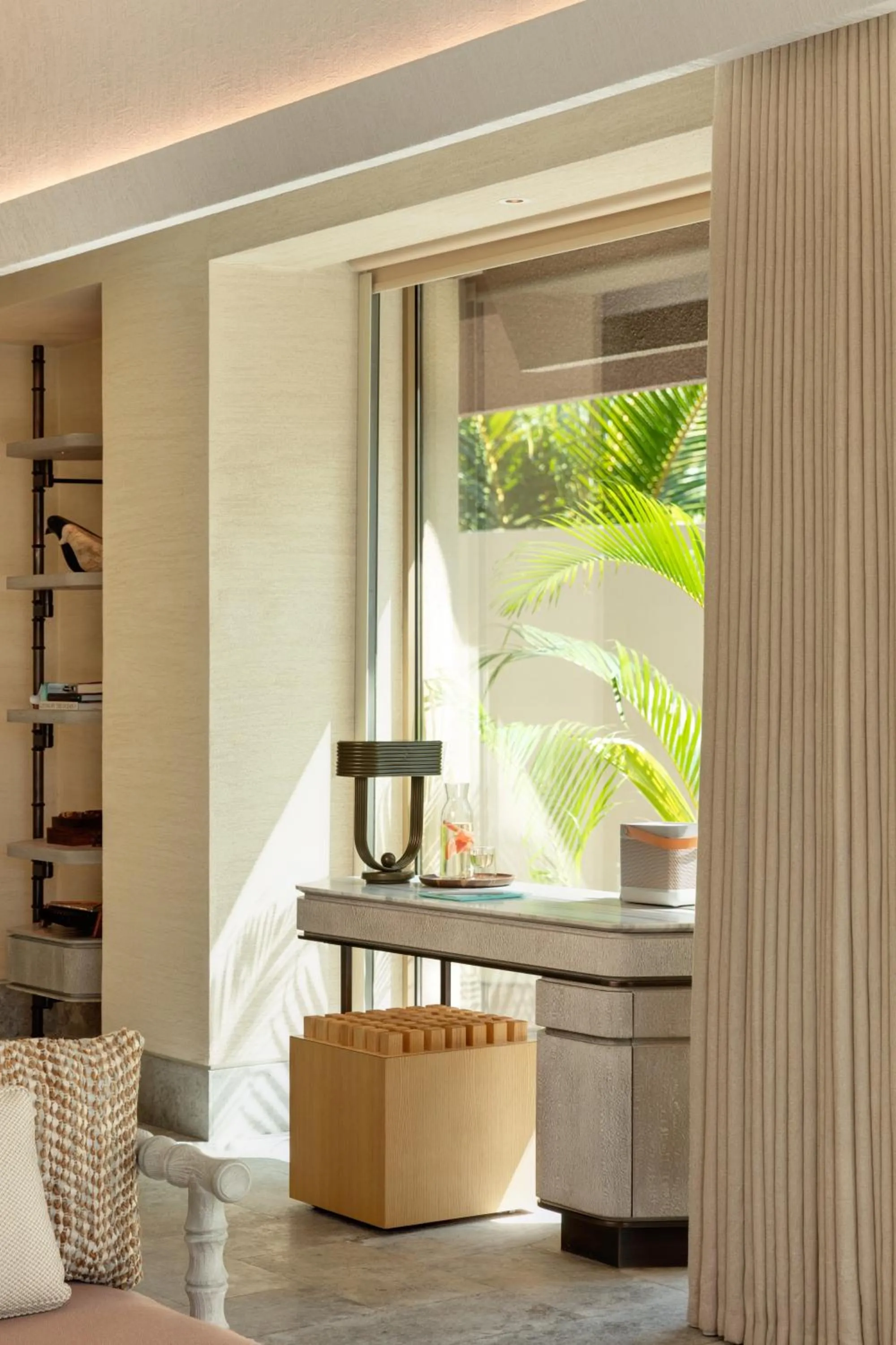 Living room in JOALI BEING