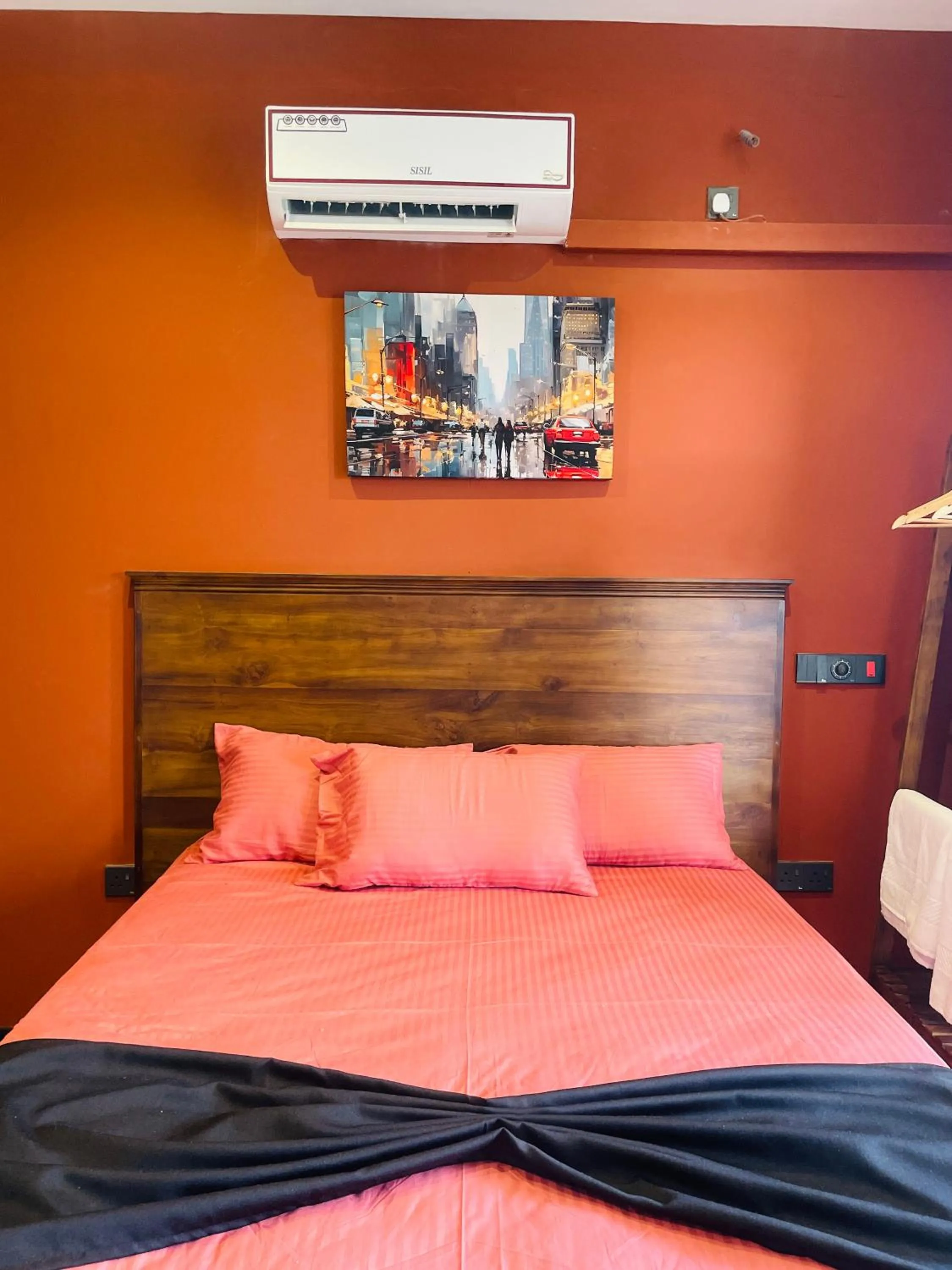 air conditioner, Bed in White House Holiday Resort