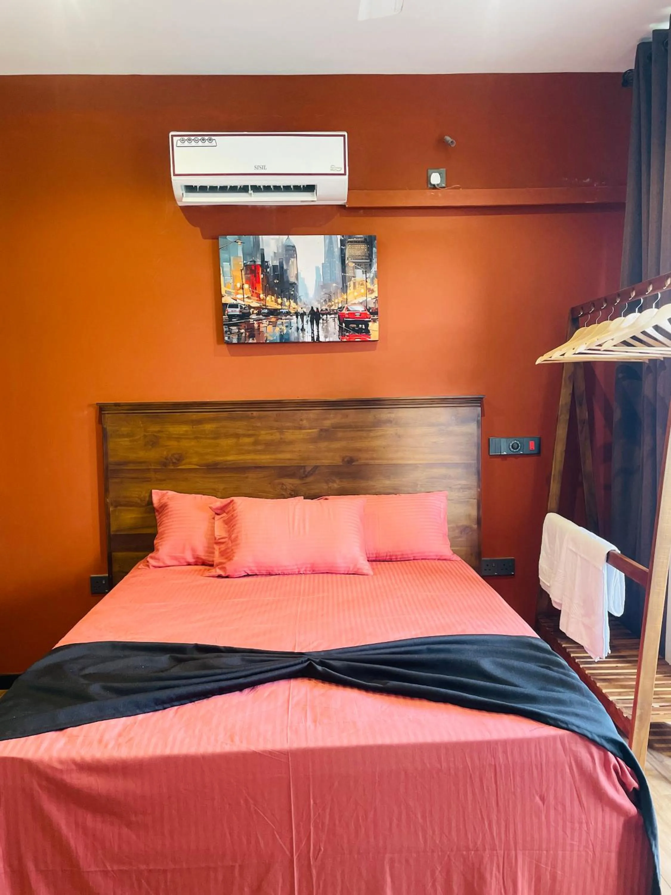 Photo of the whole room, Bed in White House Holiday Resort