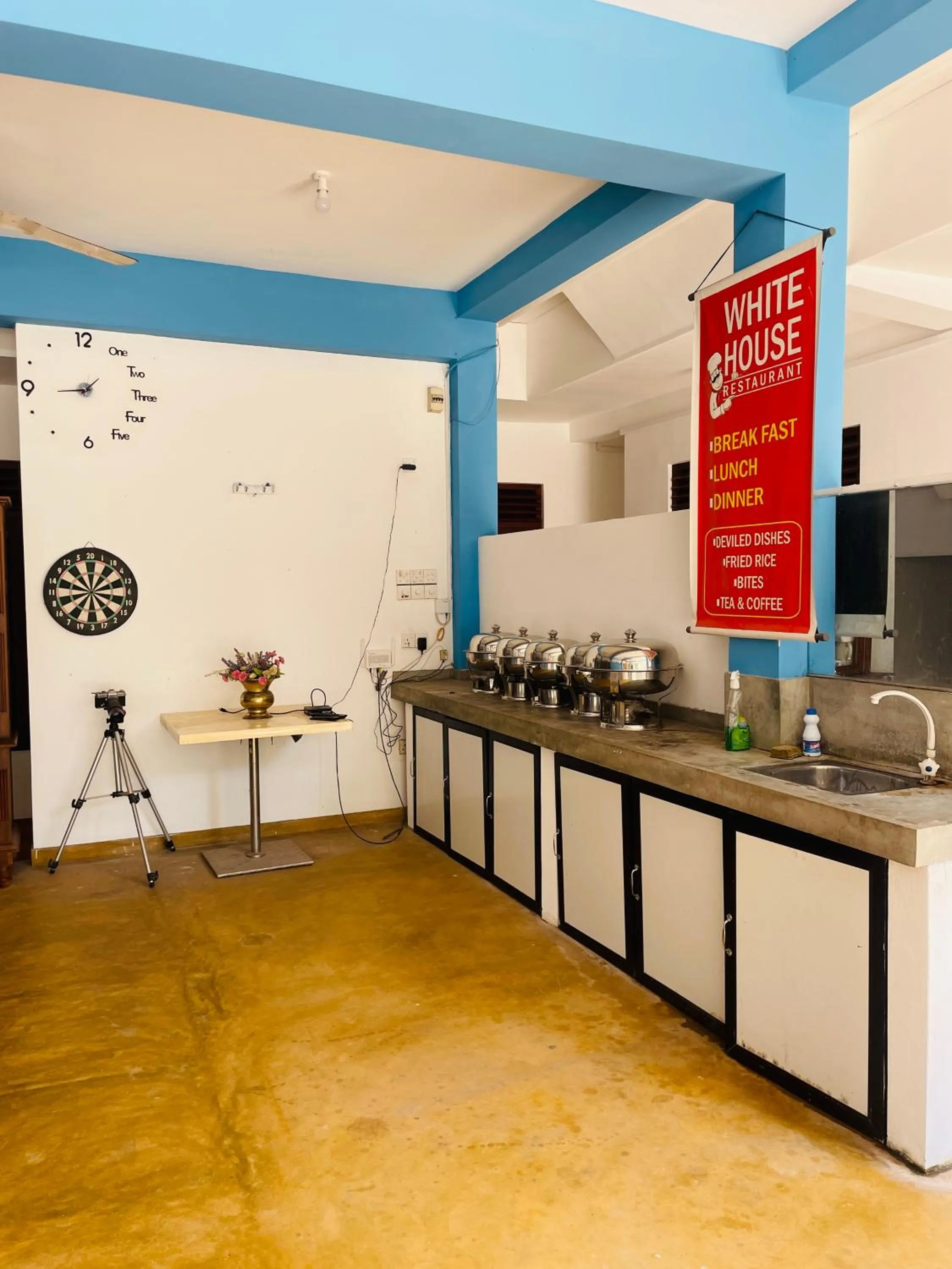 Property logo or sign in White House Holiday Resort