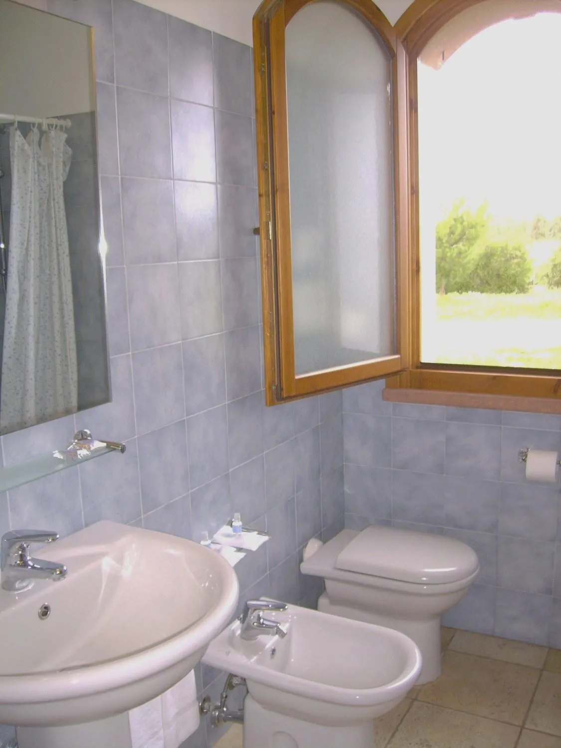 Bathroom in Hotel Perda Rubia