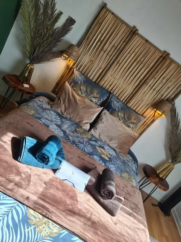 Bed in Les Epinettes chambres d'hôtes