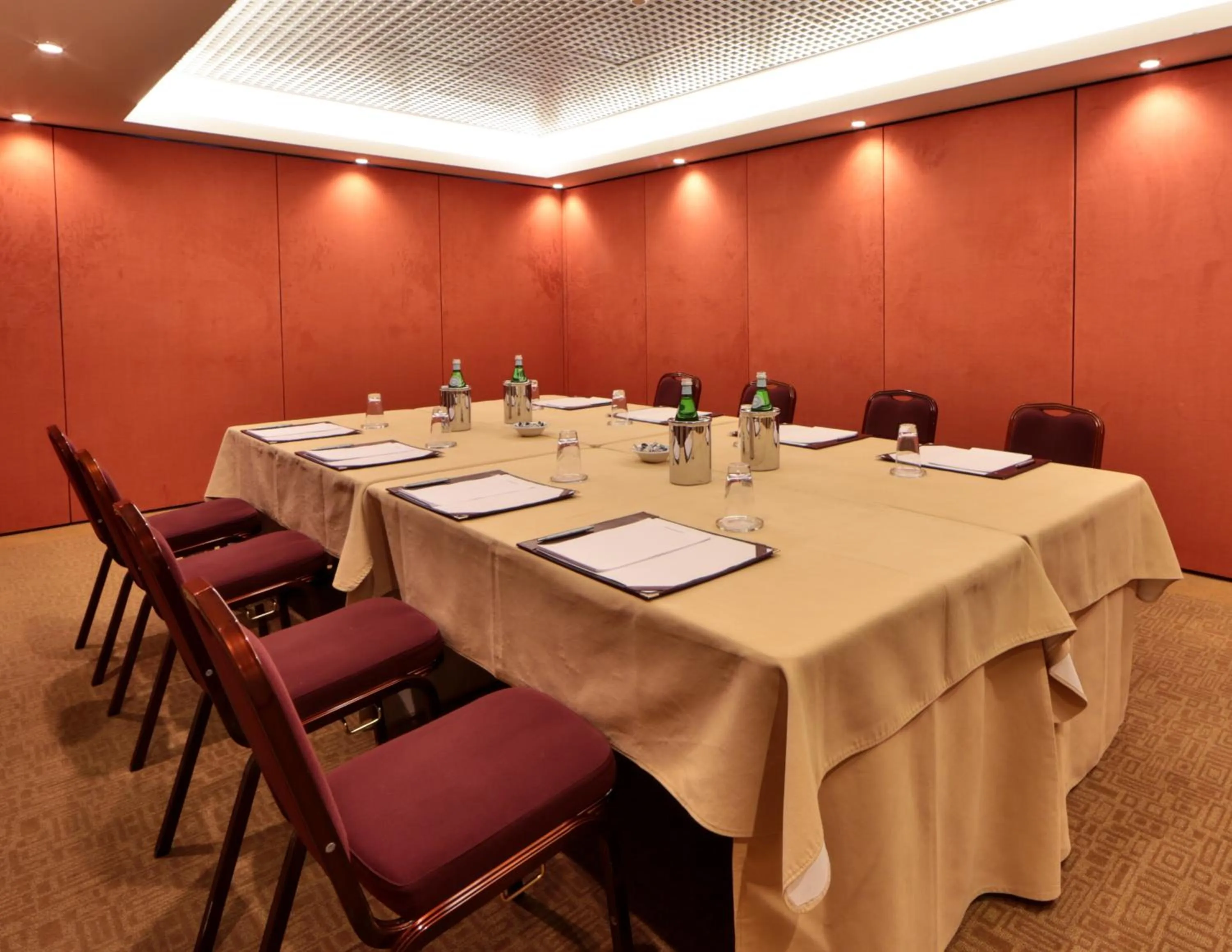 Business facilities in Principi di Piemonte | UNA Esperienze