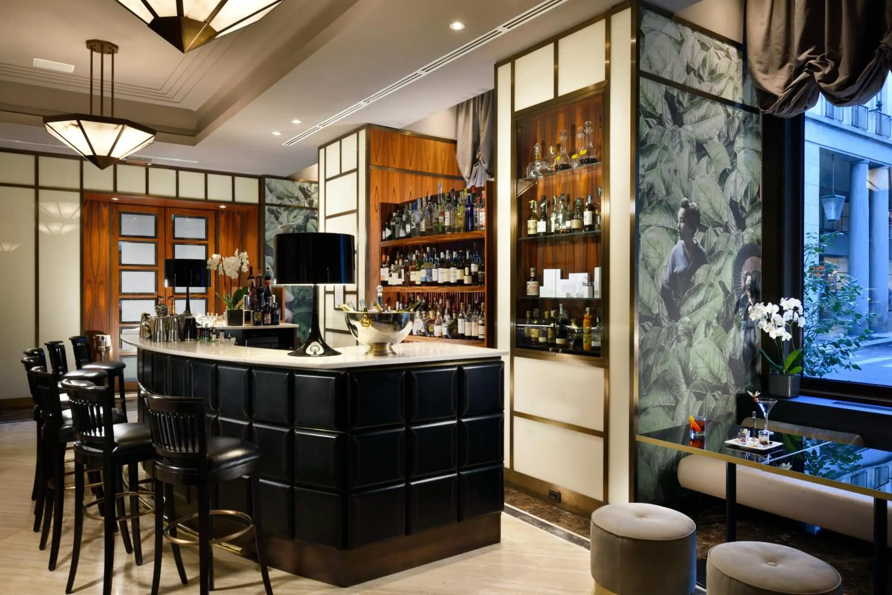 Restaurant/places to eat in Principi di Piemonte | UNA Esperienze Restaurant/places to eat in Principi di Piemonte | UNA Esperienze