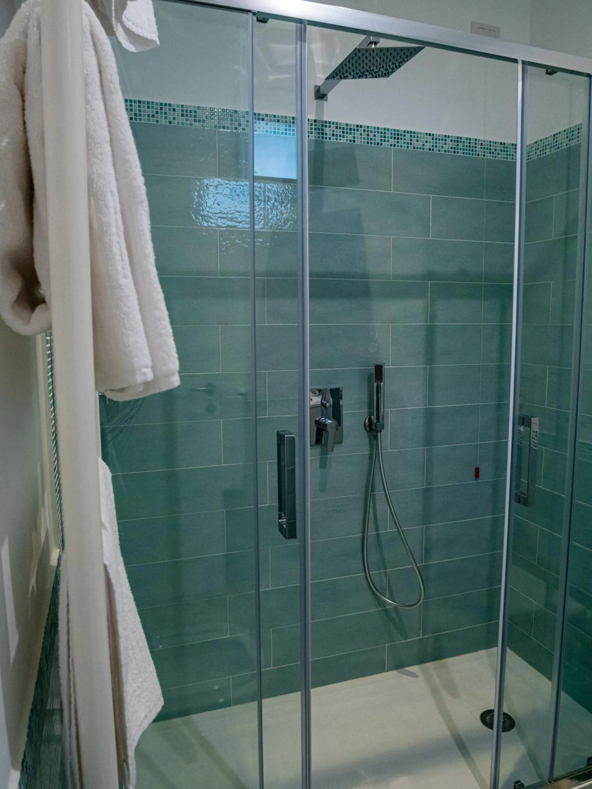 Shower in Casa Astra