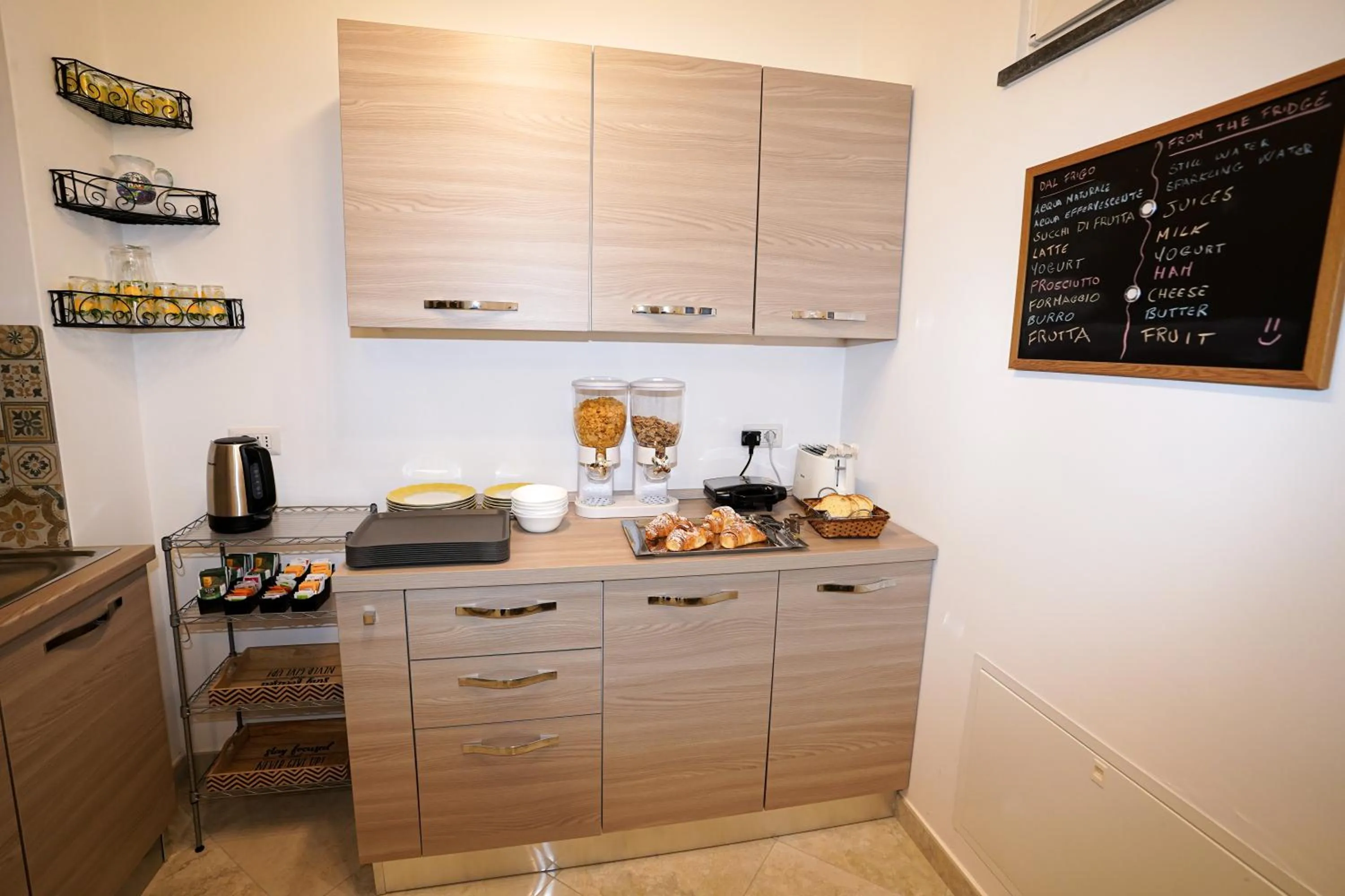 Food and drinks in Casa Astra