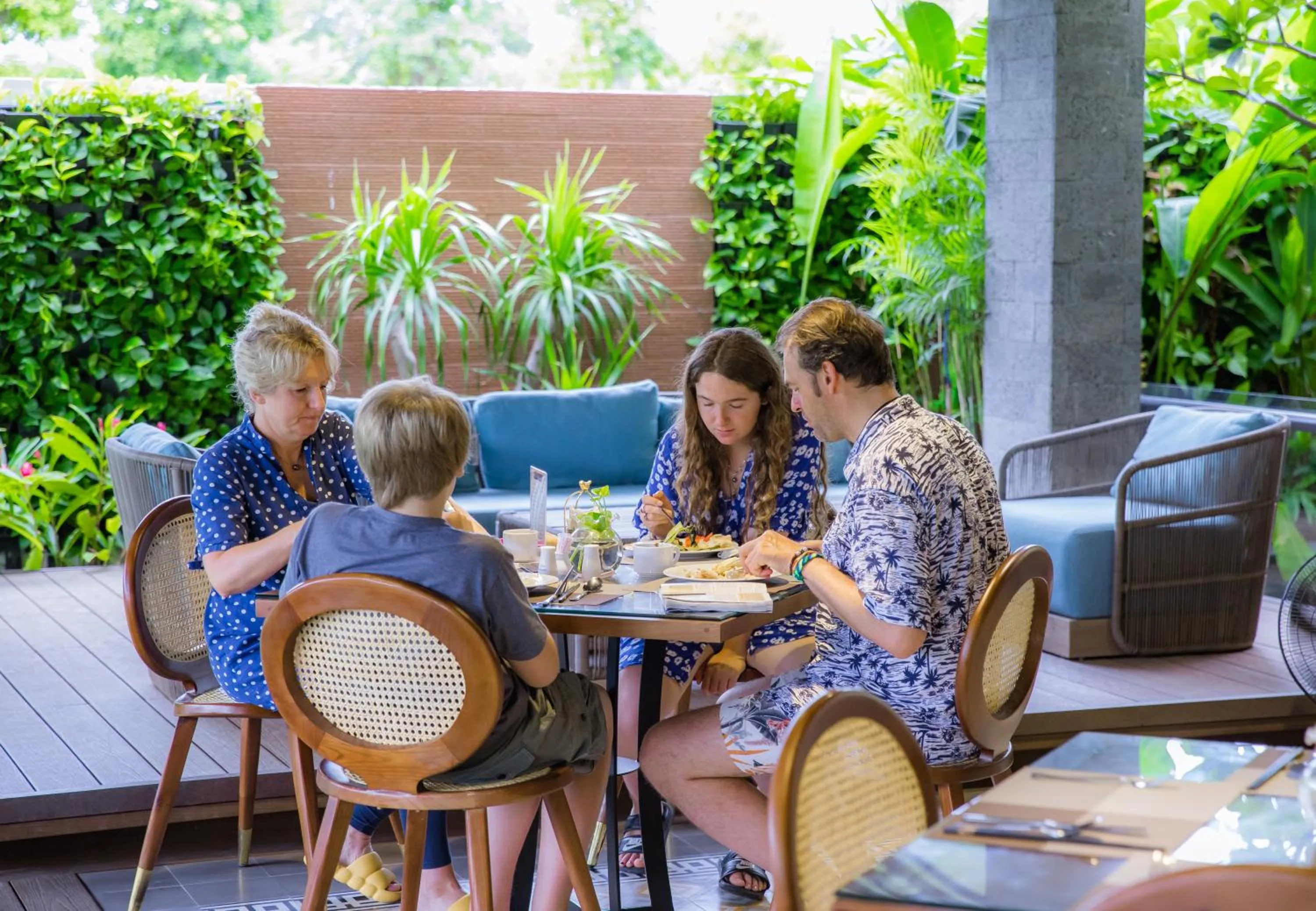 Restaurant/places to eat in Boutik Cham NhaTrang Hotel