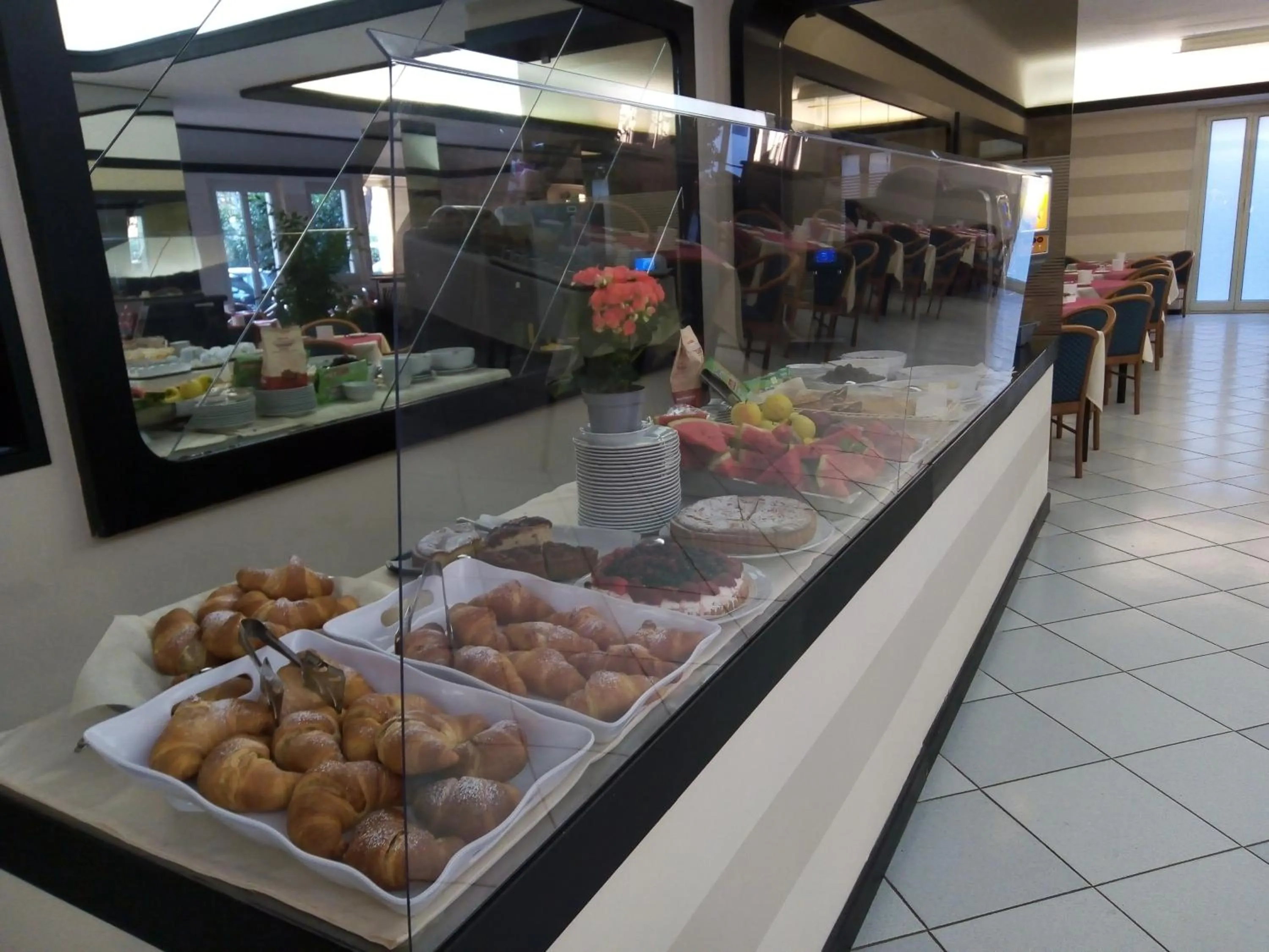 Breakfast in Hotel Sud Est by Fam Rossetti