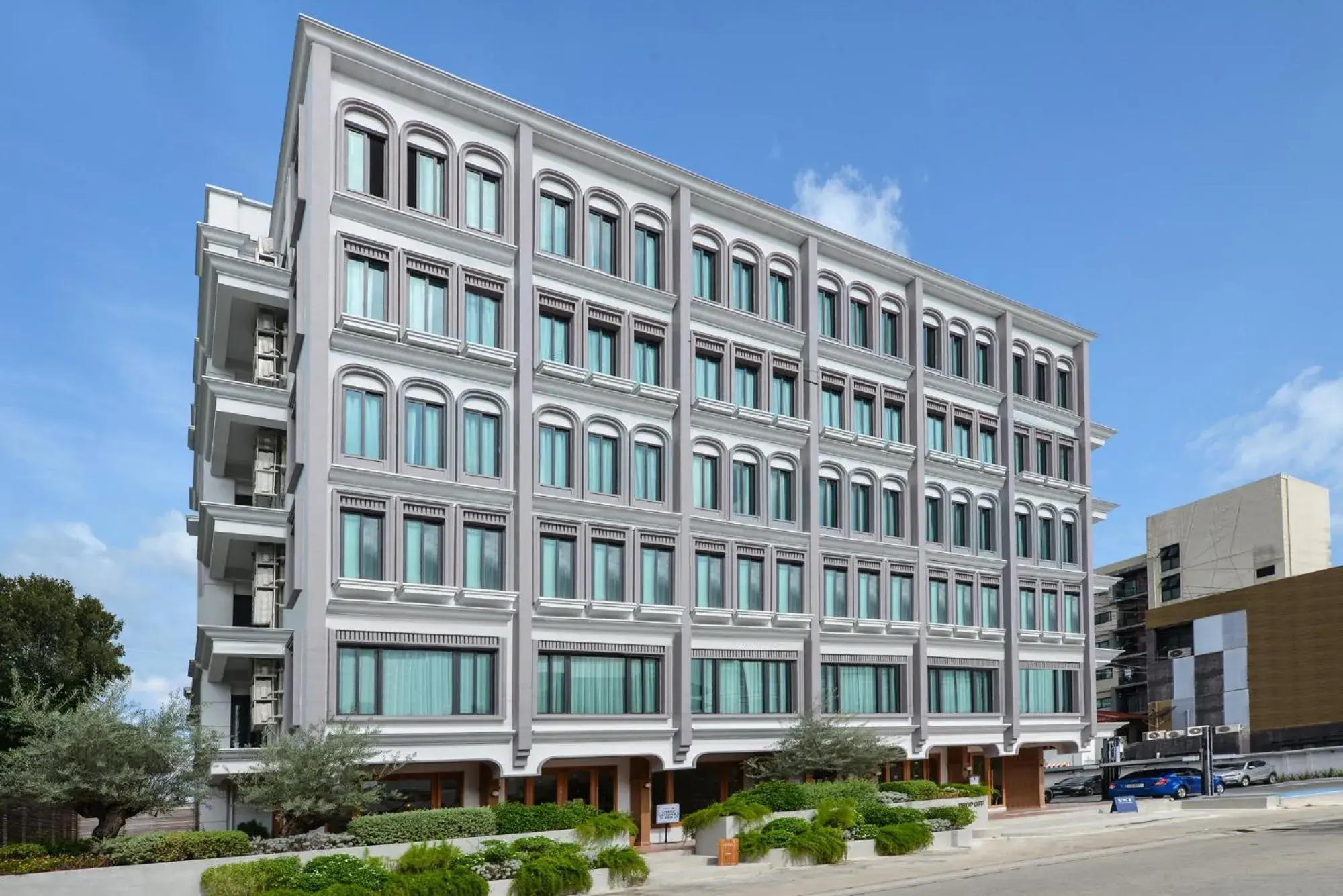 Property building in VST Punnawithi Property building in VST Punnawithi