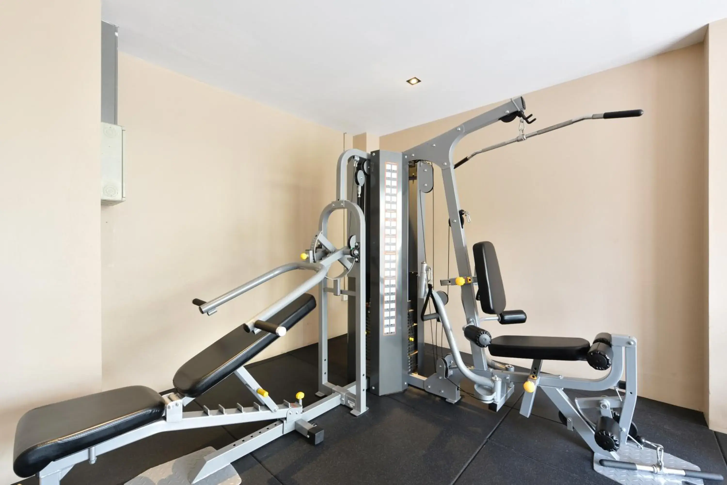 Fitness centre/facilities in VST Punnawithi Fitness centre/facilities in VST Punnawithi