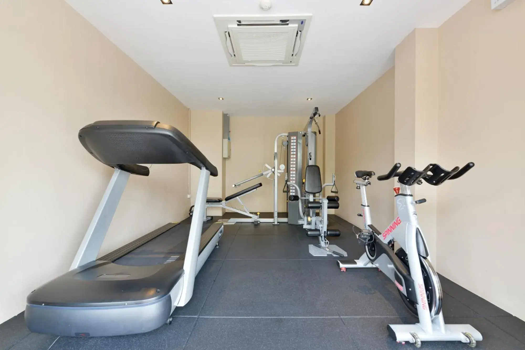 Fitness centre/facilities in VST Punnawithi Fitness centre/facilities in VST Punnawithi