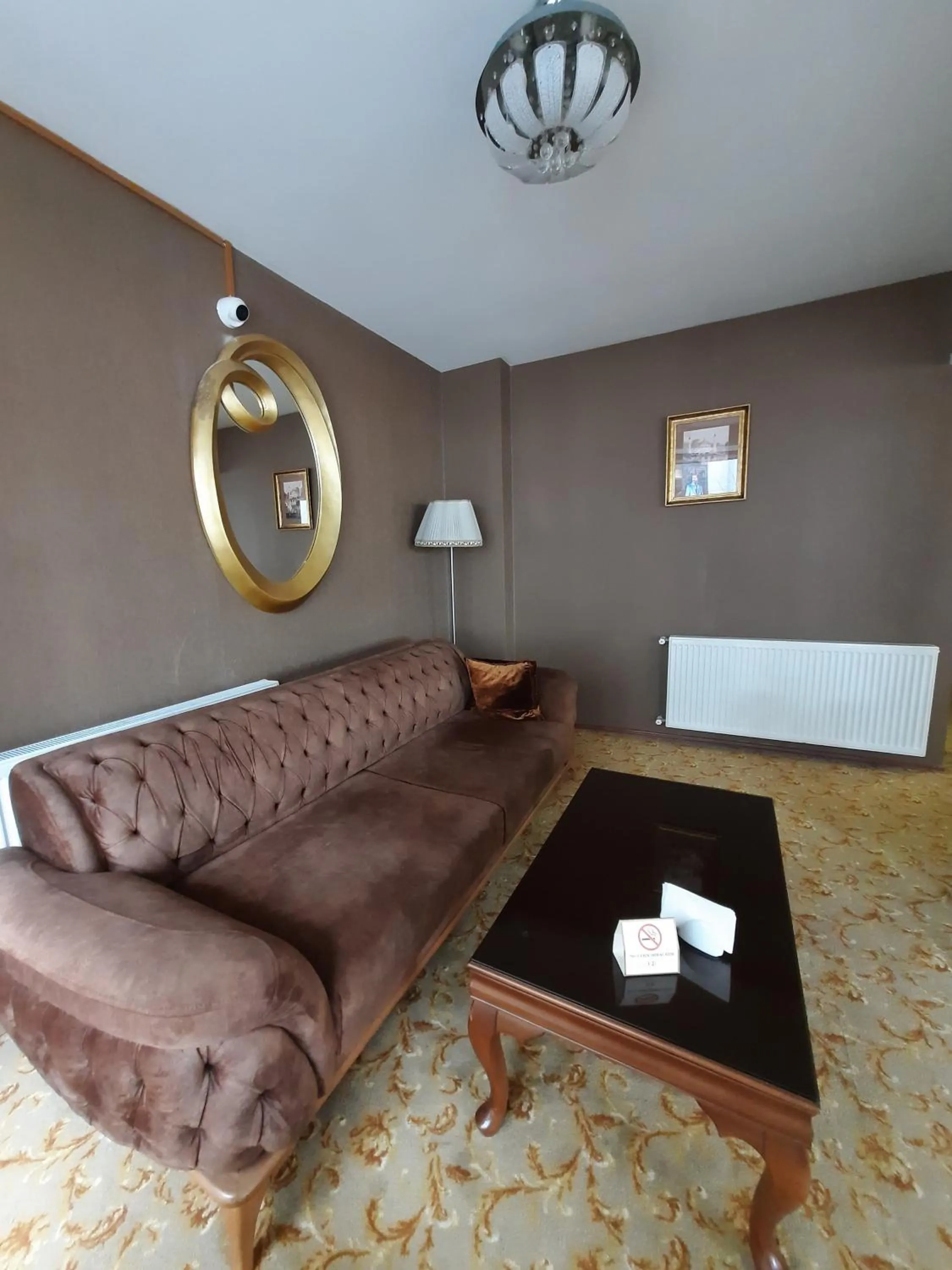 Restaurant/places to eat in HOTEL EURO DIAMOND