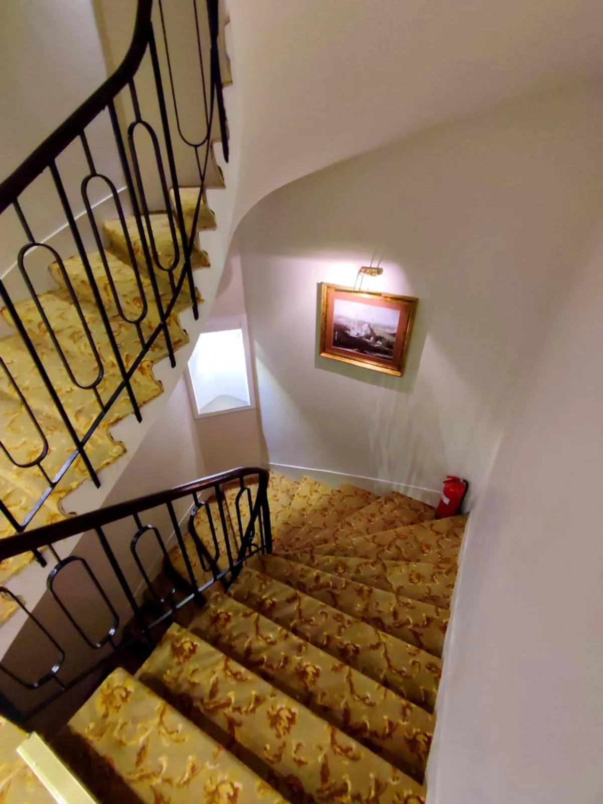 Property building in HOTEL EURO DIAMOND