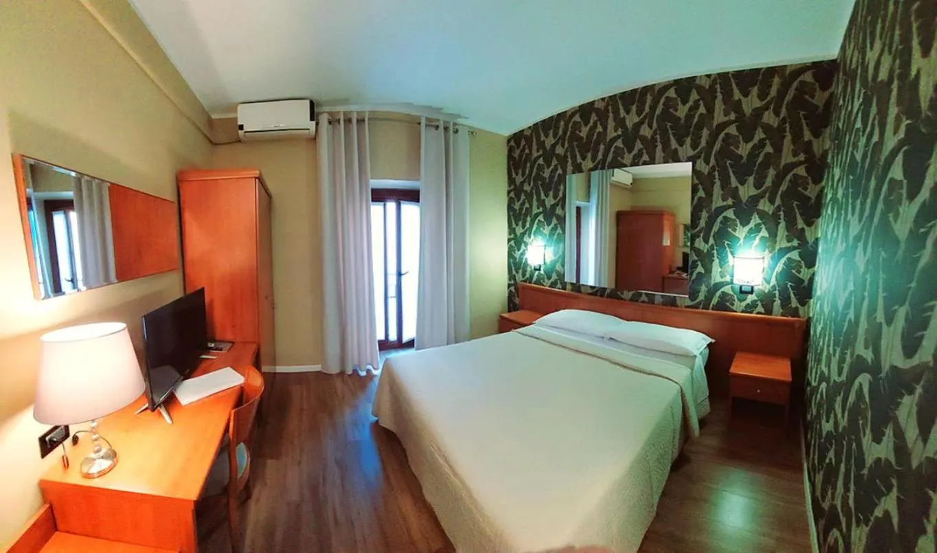 Bed in Hotel Alpi Resort