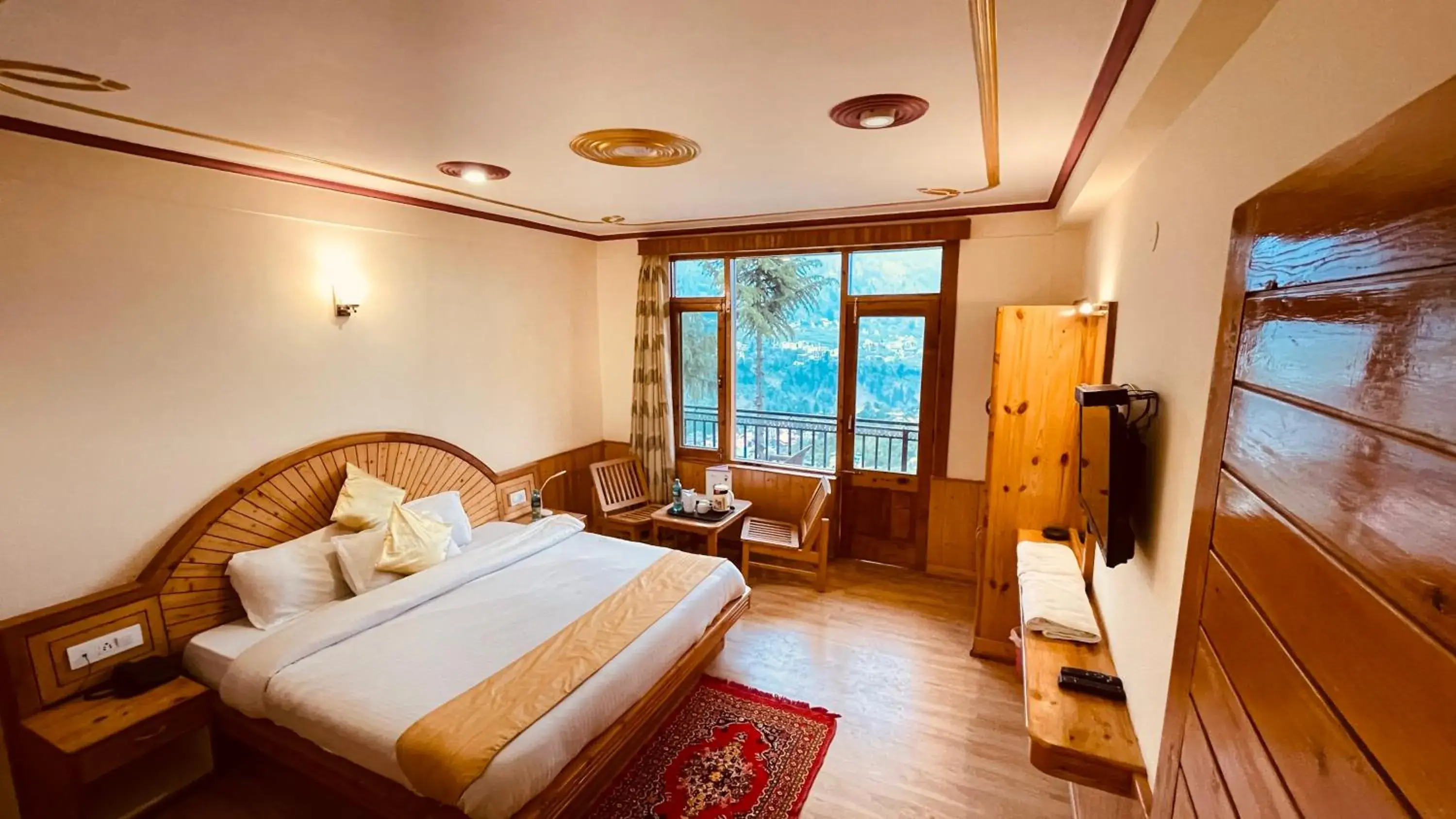 Family Room with Mountain View in Himalayan adventure Cottages & Budget Friendly BNB Manali Family Room with Mountain View in Himalayan adventure Cottages & Budget Friendly BNB Manali