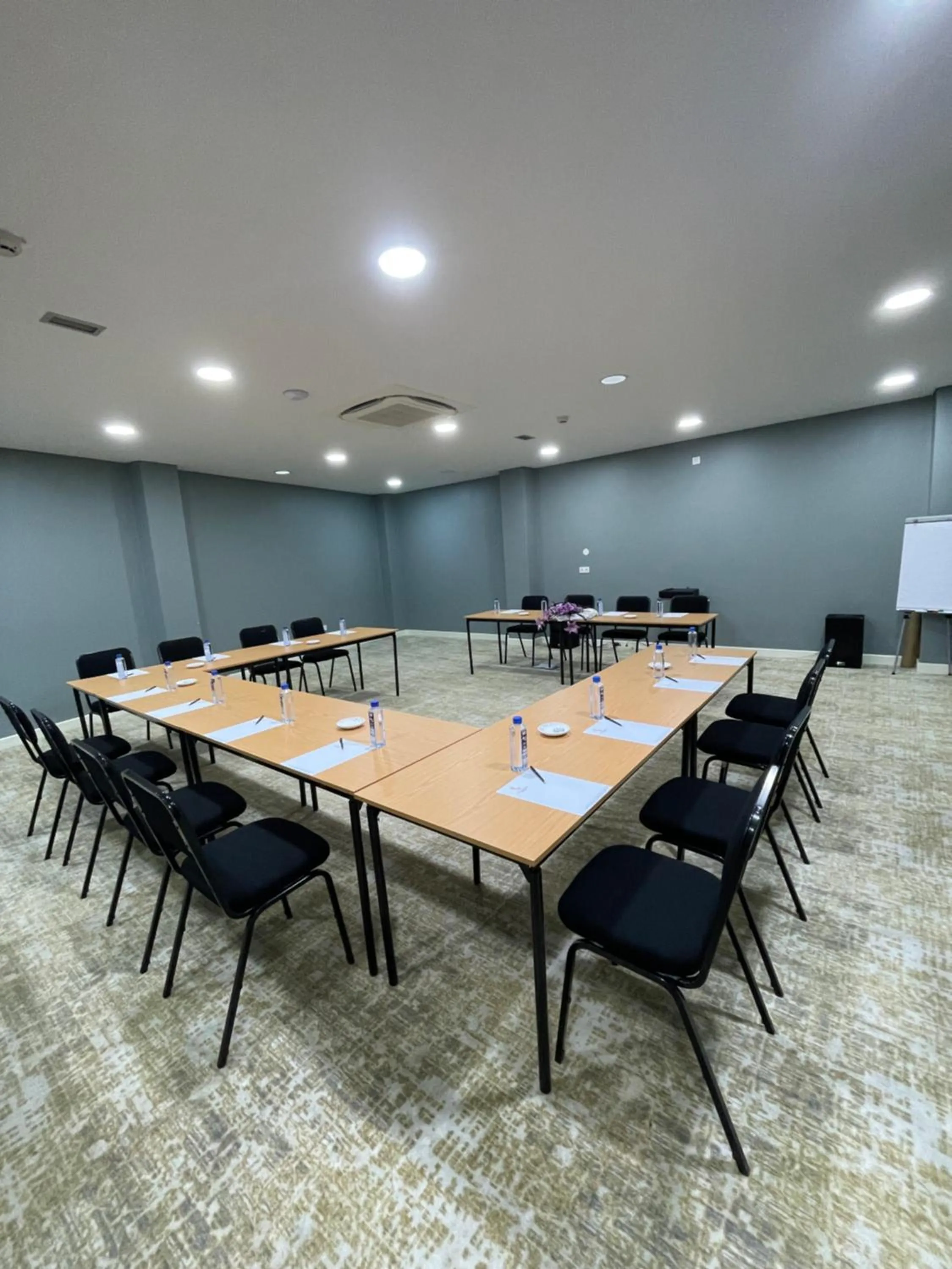 Meeting/conference room in Polana Plaza Hotel