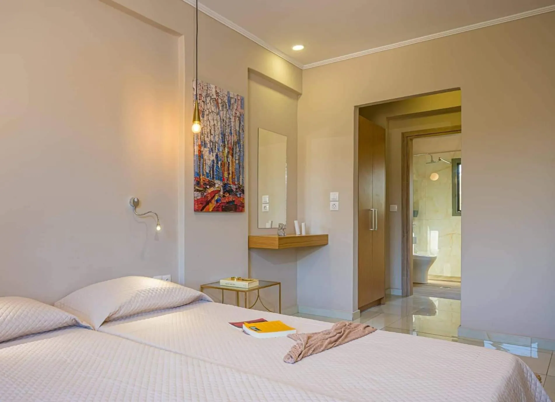 Nissi Collection Rooms