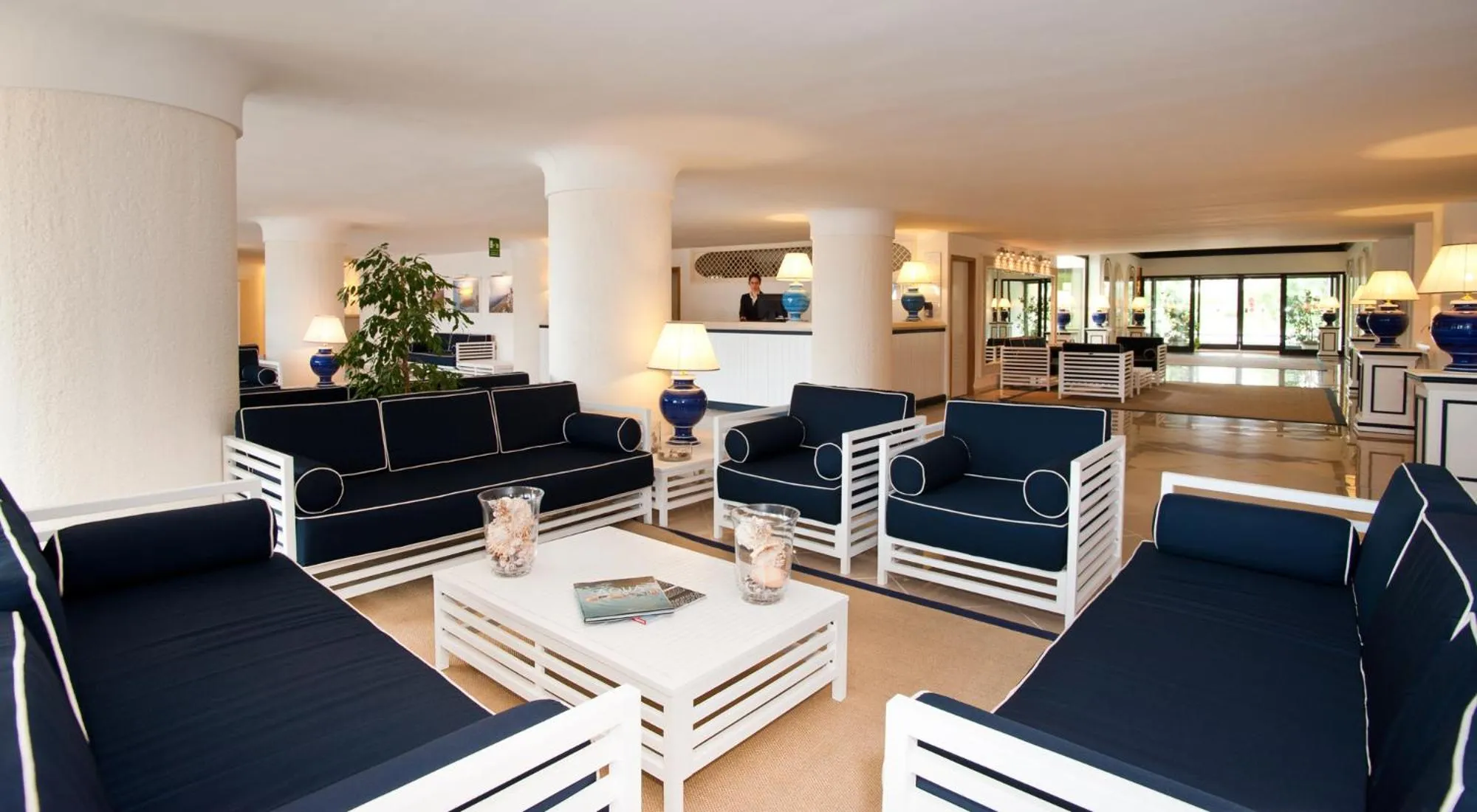 Lounge or bar in Hotel Del Levante
