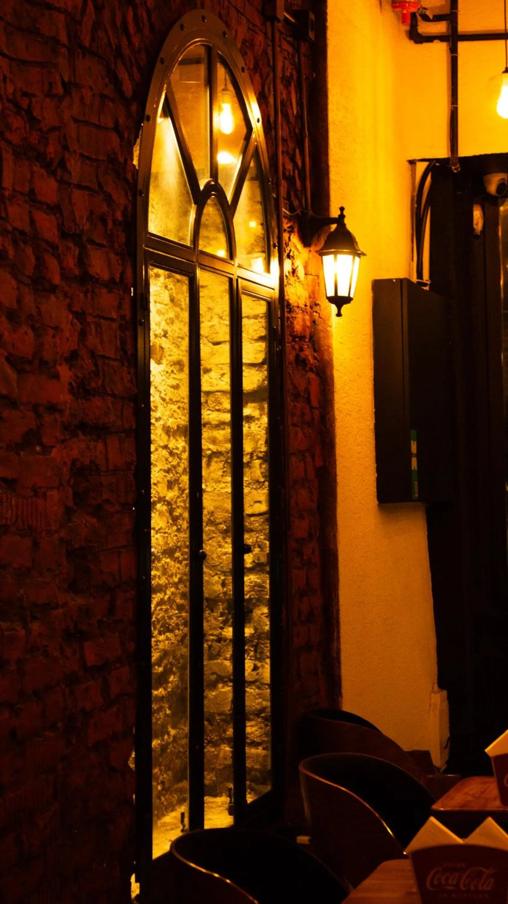 Restaurant/places to eat in Genoa Port Hotel