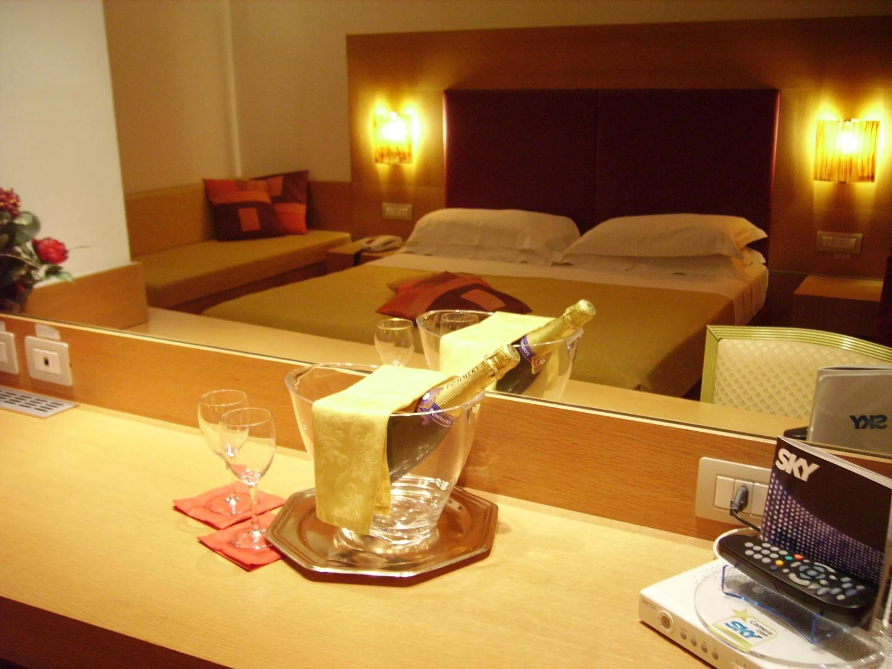 room service in Hotel Degli Haethey