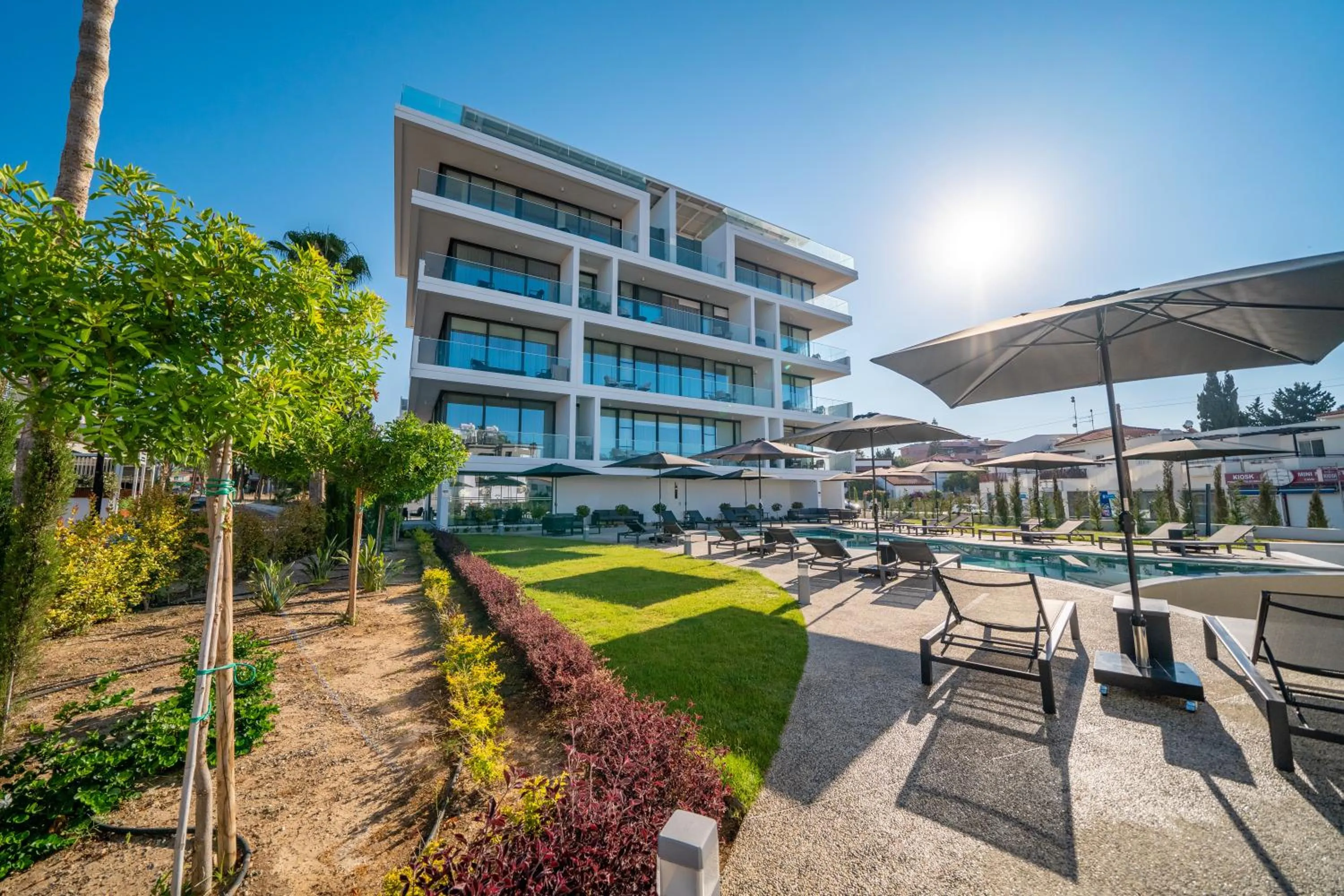 Property building in The Palmiers