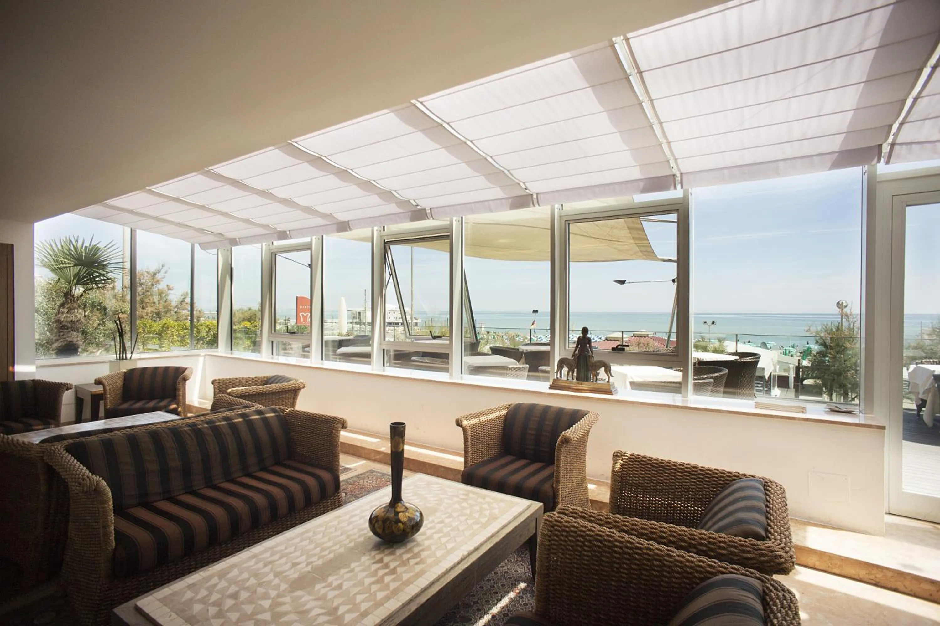 Communal lounge/ TV room in City Hotel