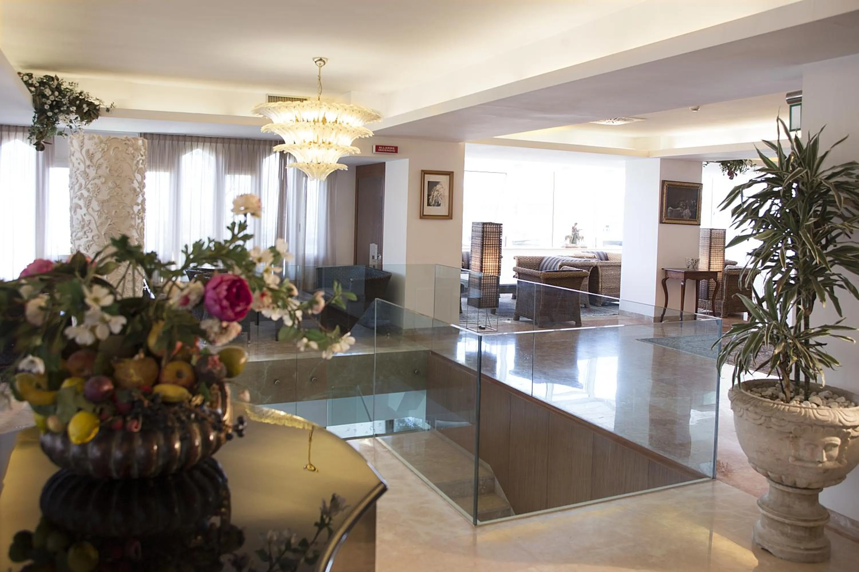 Lobby or reception in City Hotel