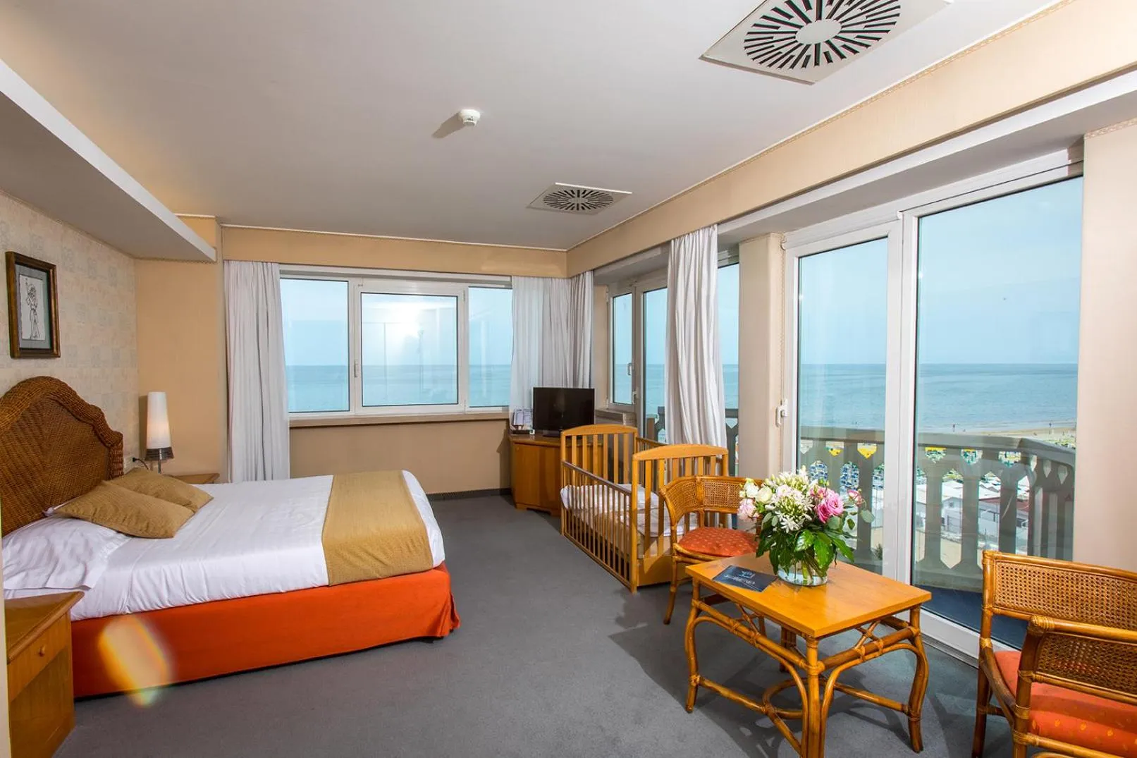 Other, Bed in City Hotel