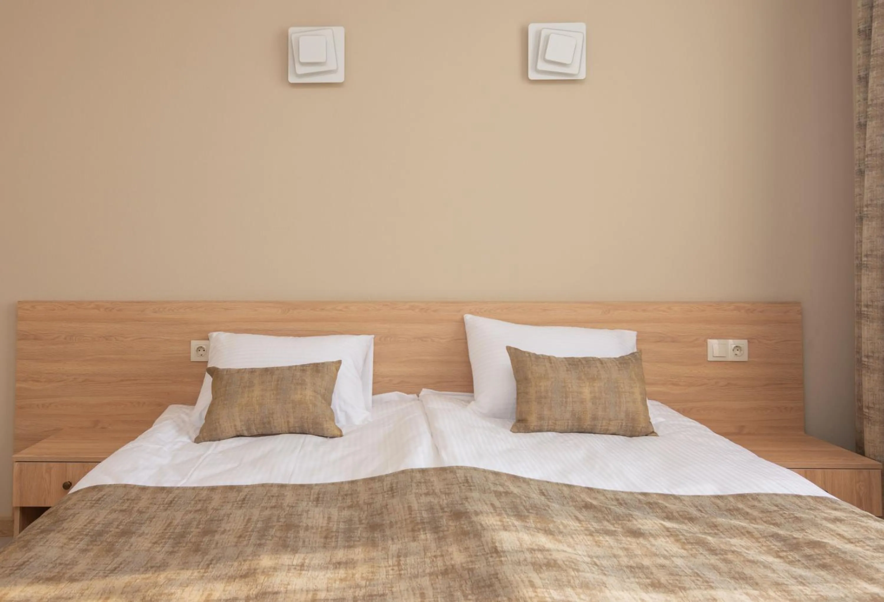 Bed in Hotel Alexandria