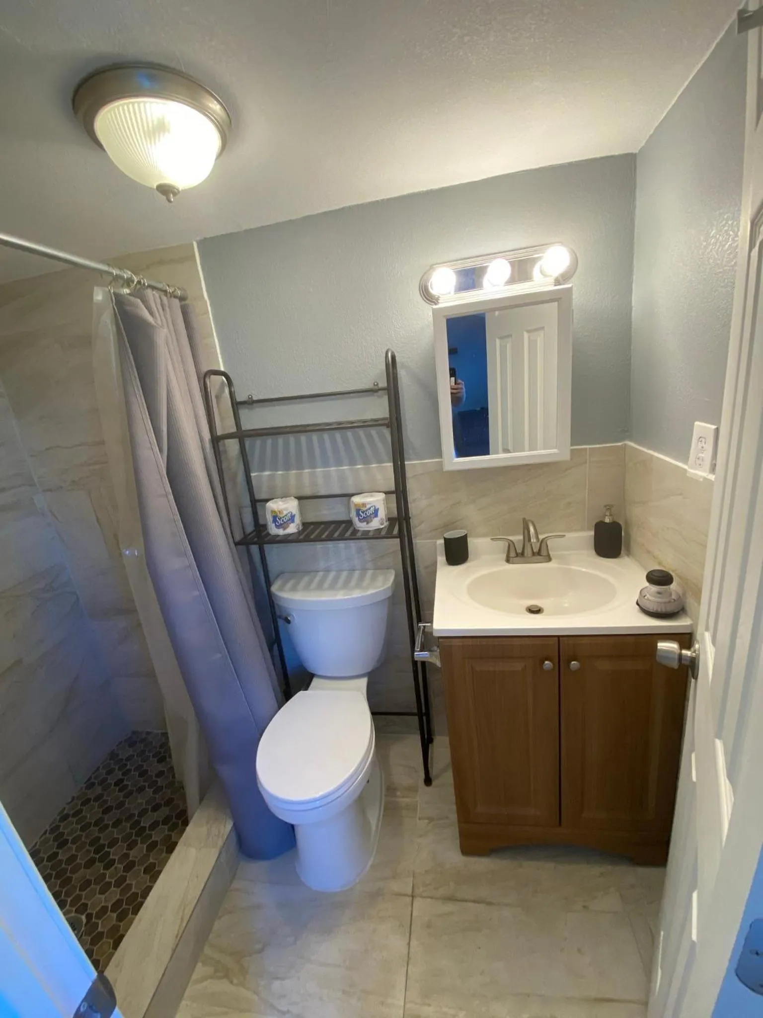 Shower in Cozy House