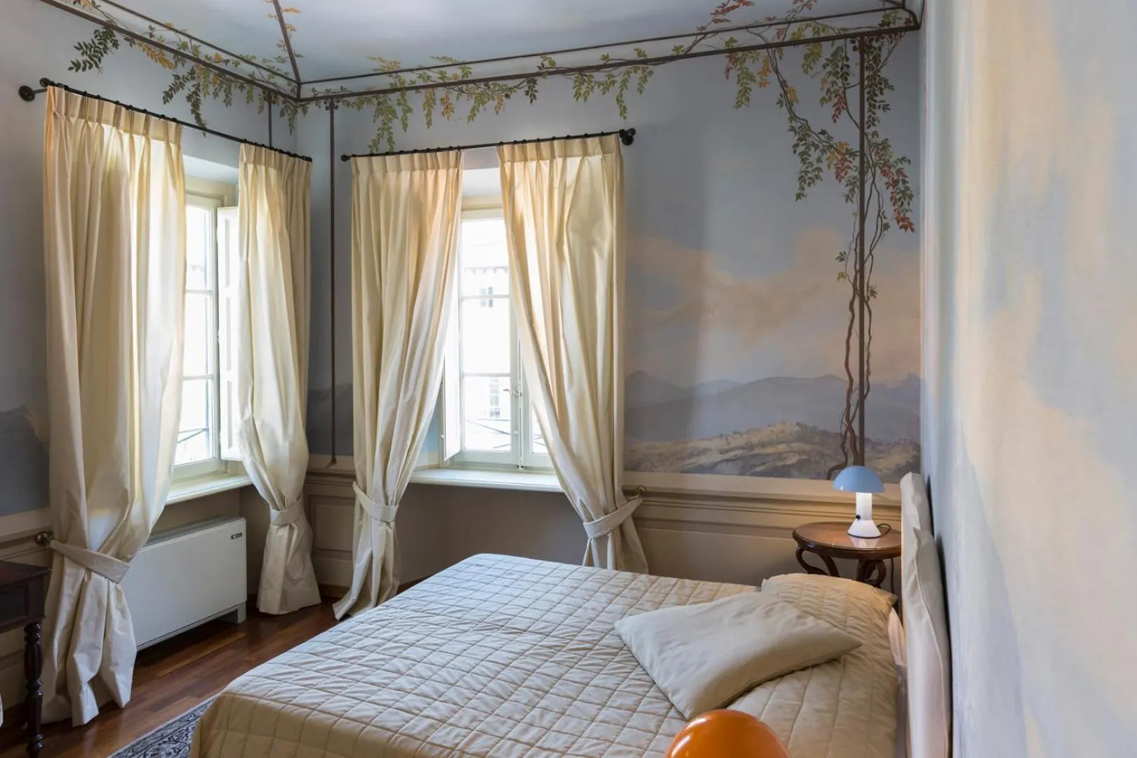 Photo of the whole room, Bed in Hotel Alla Corte degli Angeli