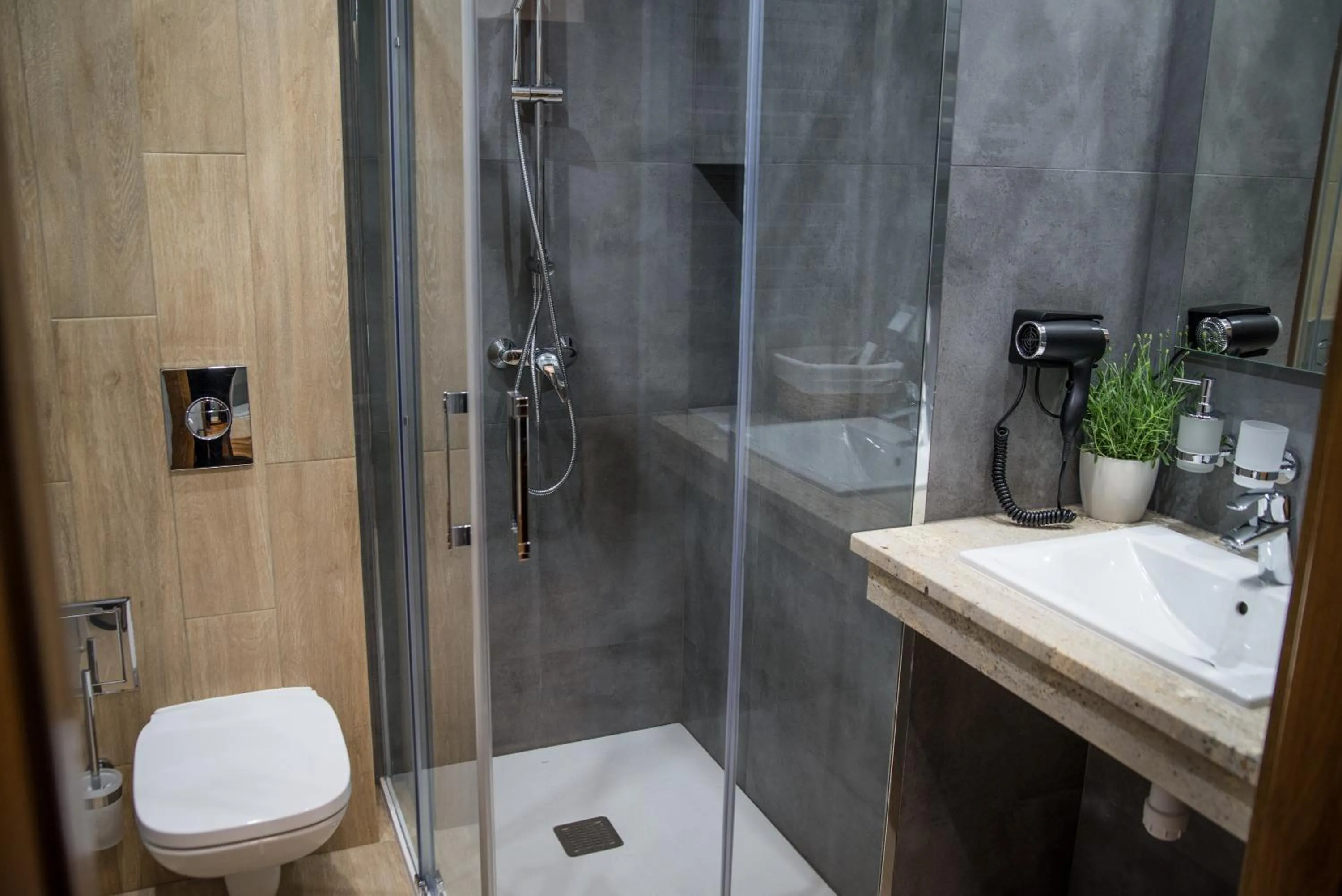 Bathroom in Hotel Sukcesor