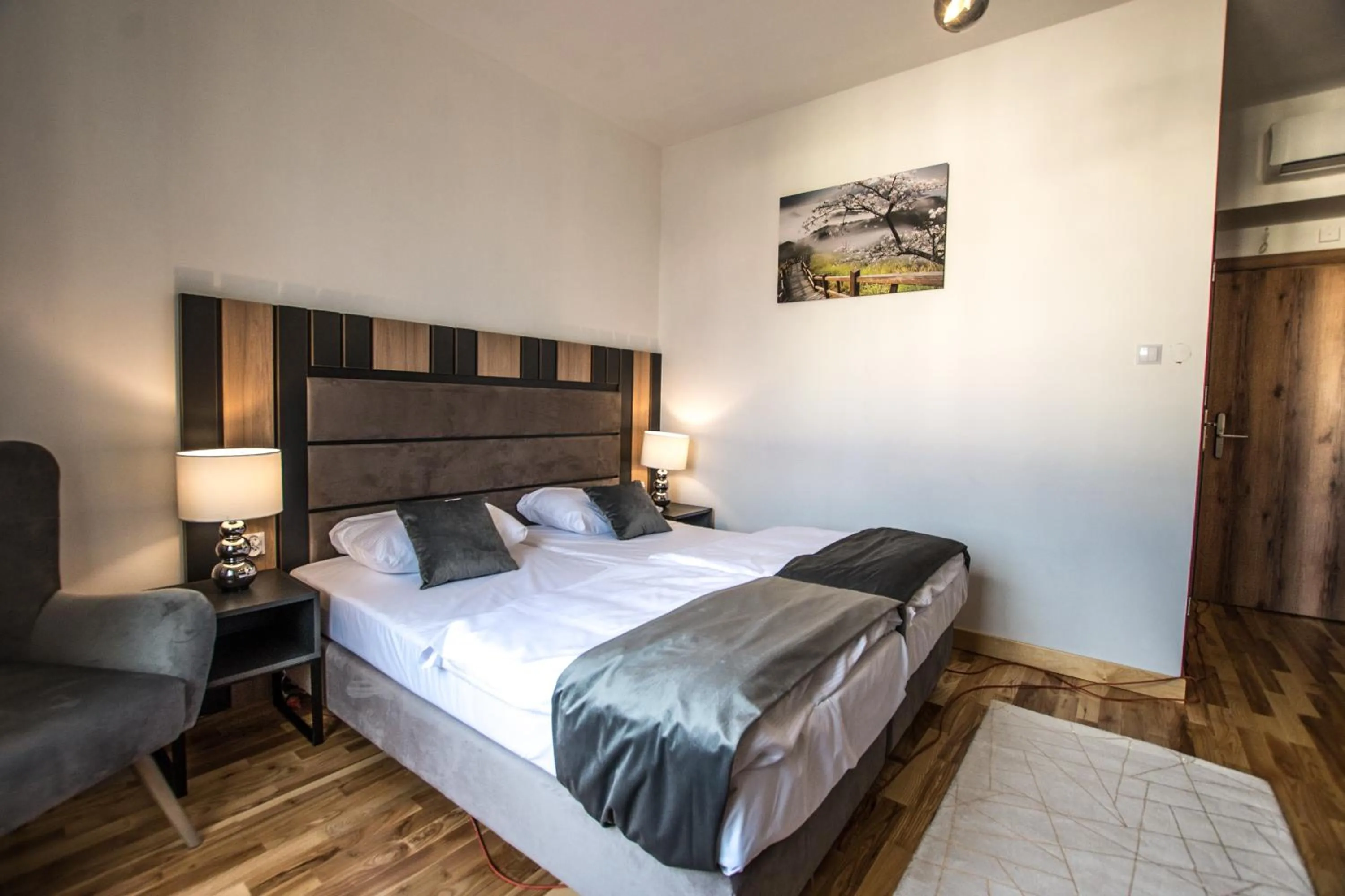 Bed in Hotel Sukcesor