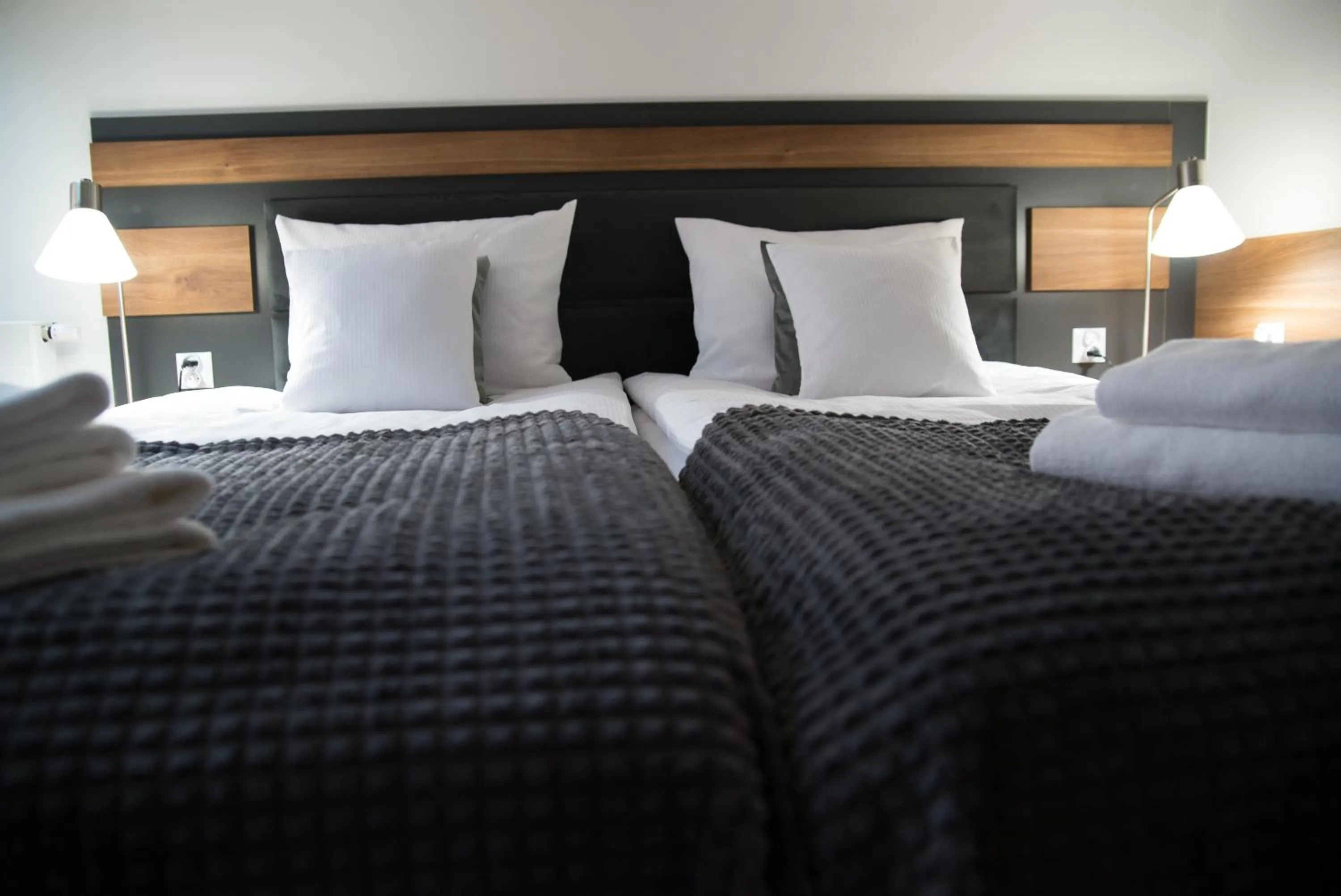 Bedroom, Bed in Hotel Sukcesor