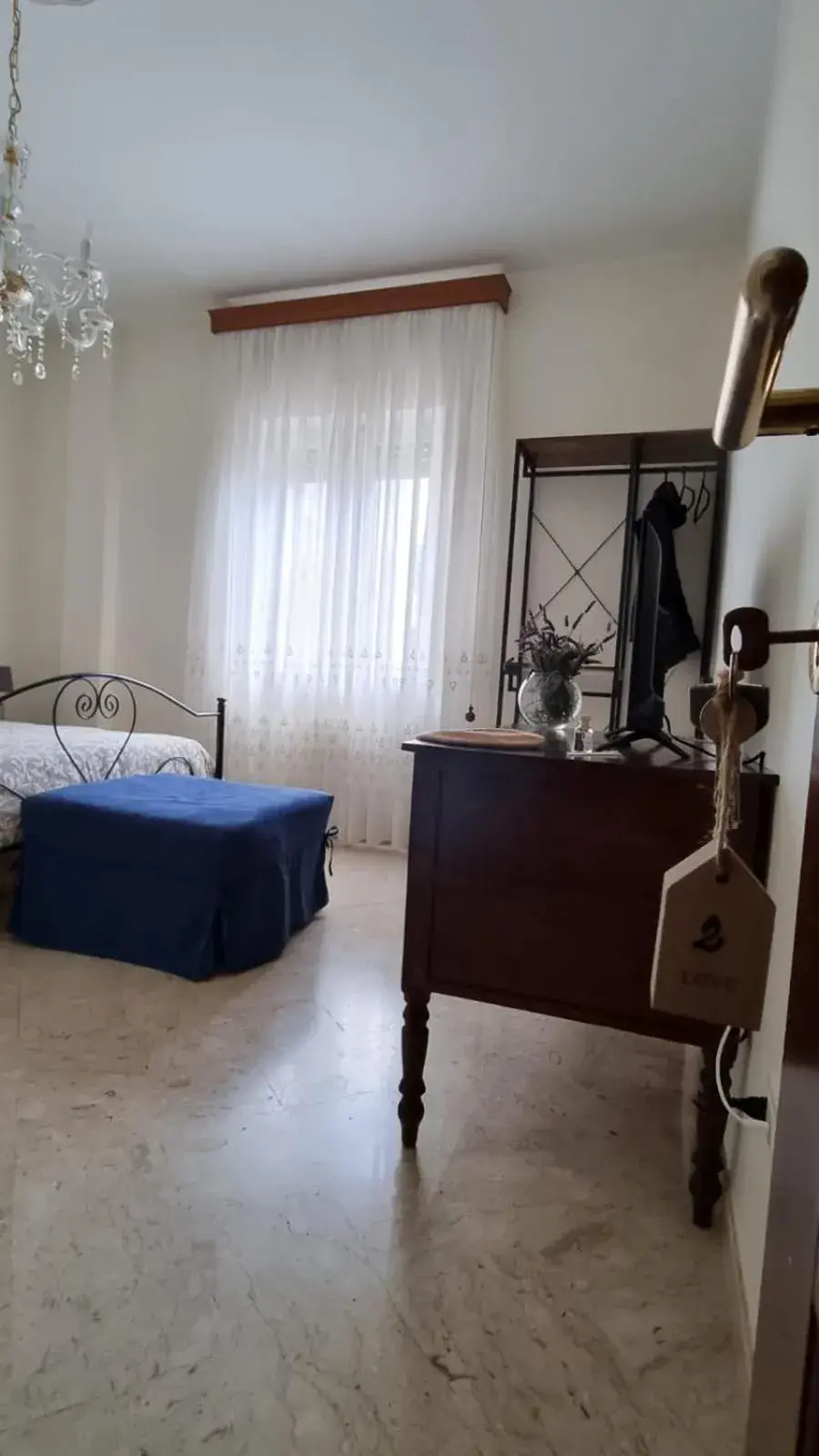 Deluxe Double Room with Extra Bed - single occupancy in Casa Bianca B&B Deluxe Double Room with Extra Bed - single occupancy in Casa Bianca B&B