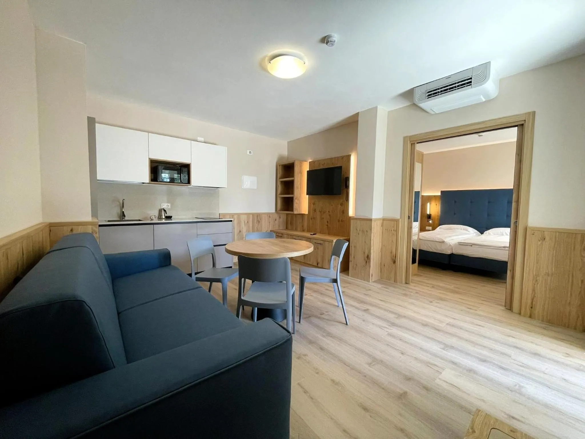 TV and multimedia, Bed in Centro Vacanze La Limonaia