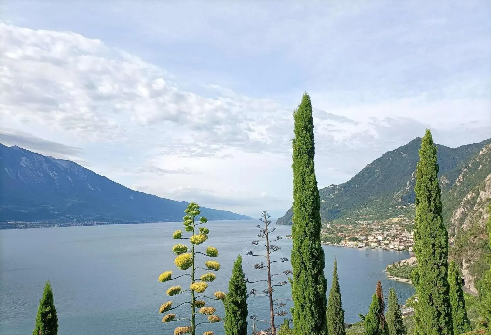 Lake view in Centro Vacanze La Limonaia Lake view in Centro Vacanze La Limonaia