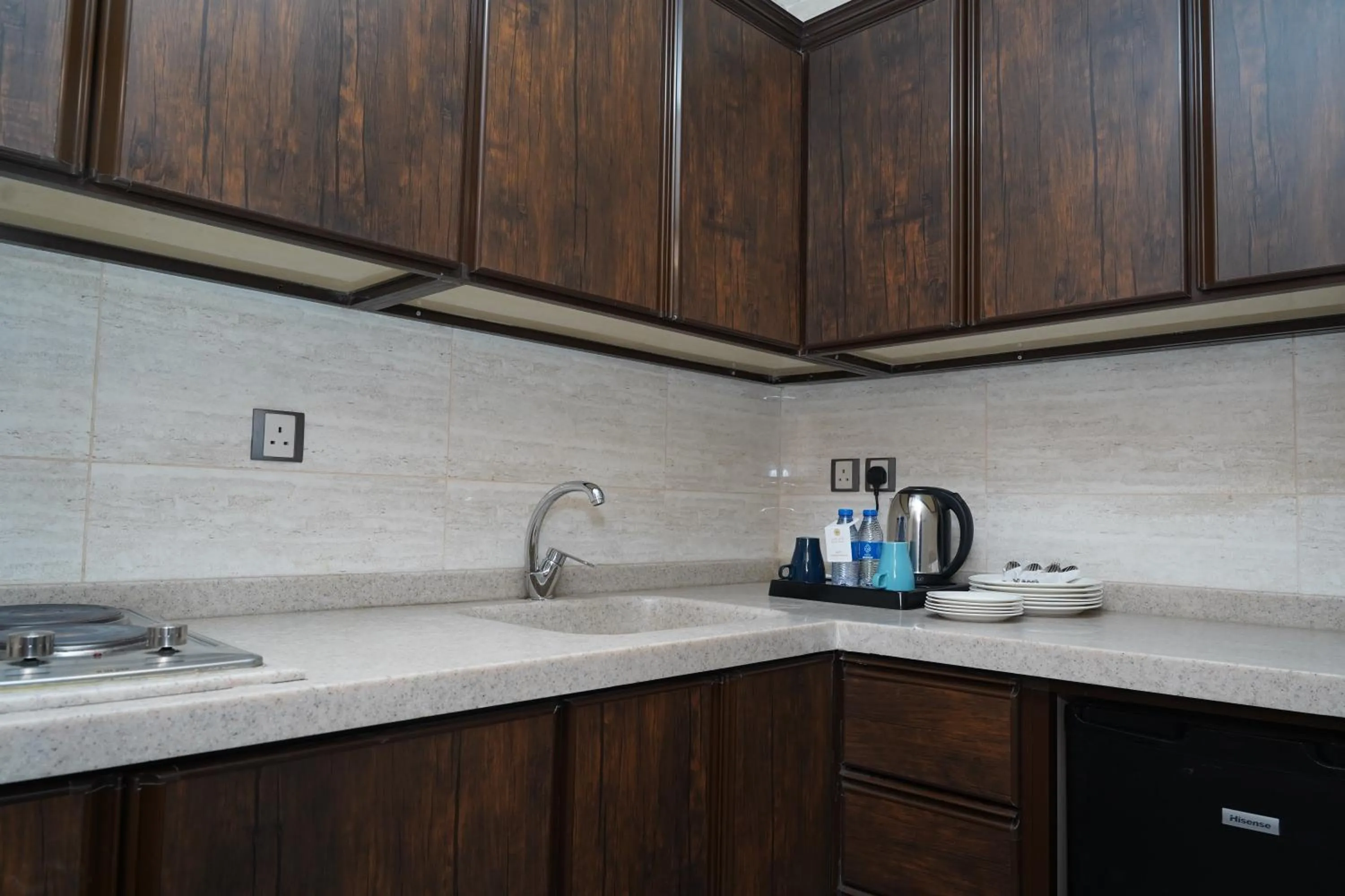 Kitchen or kitchenette in Roots Hotel