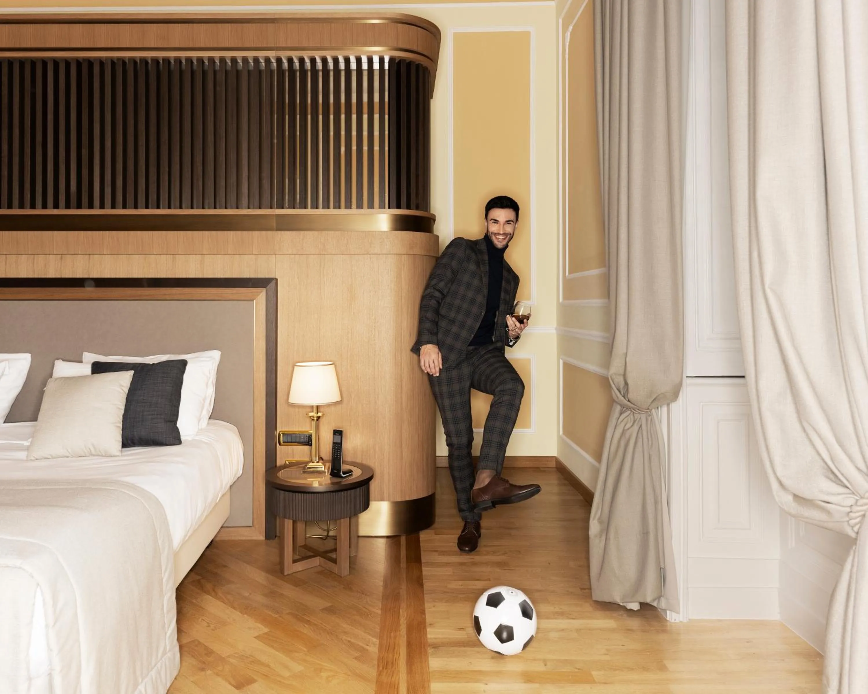 Bed in Hotel Bristol Palace