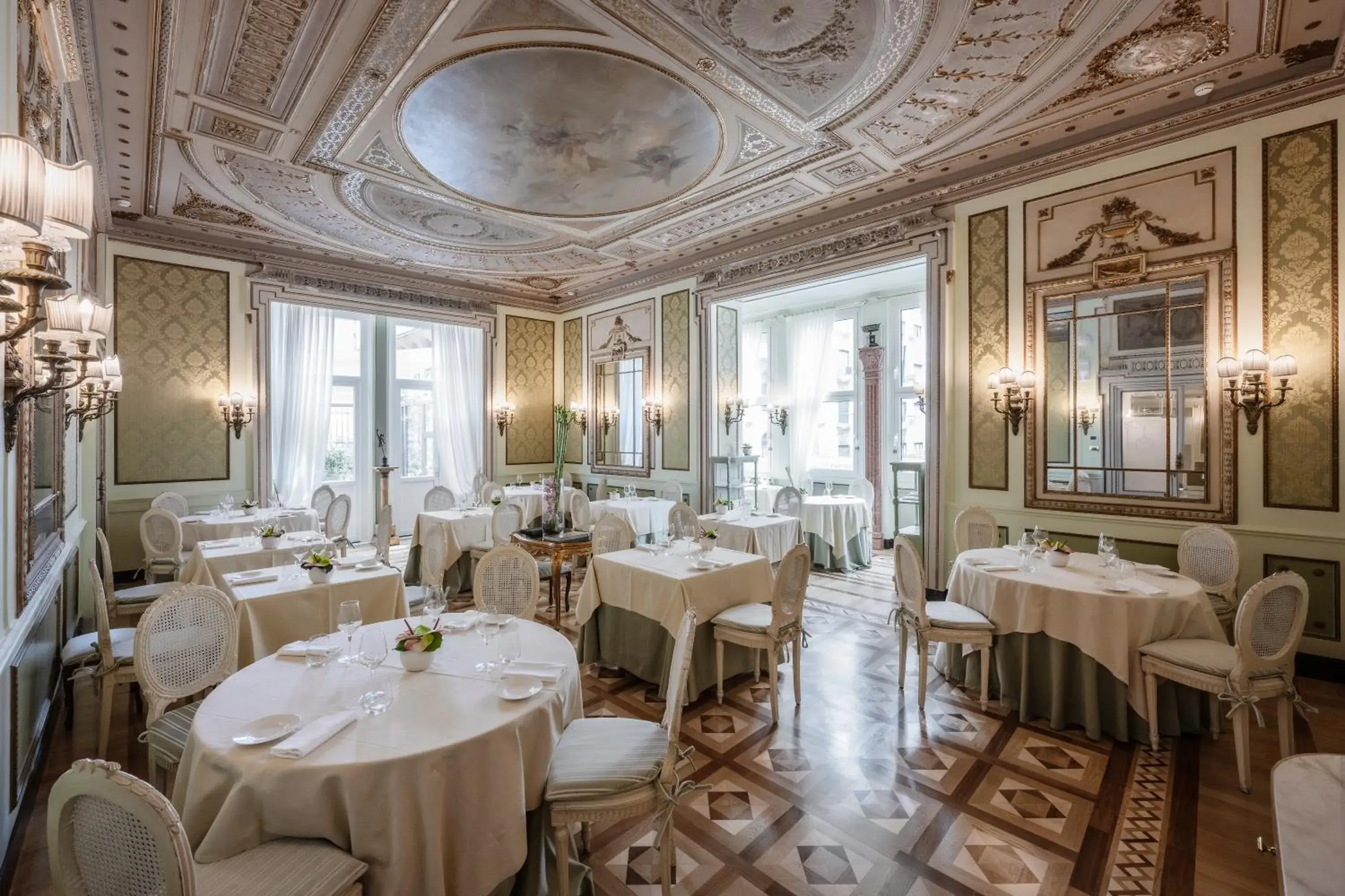 Restaurant/places to eat in Hotel Bristol Palace Restaurant/places to eat in Hotel Bristol Palace