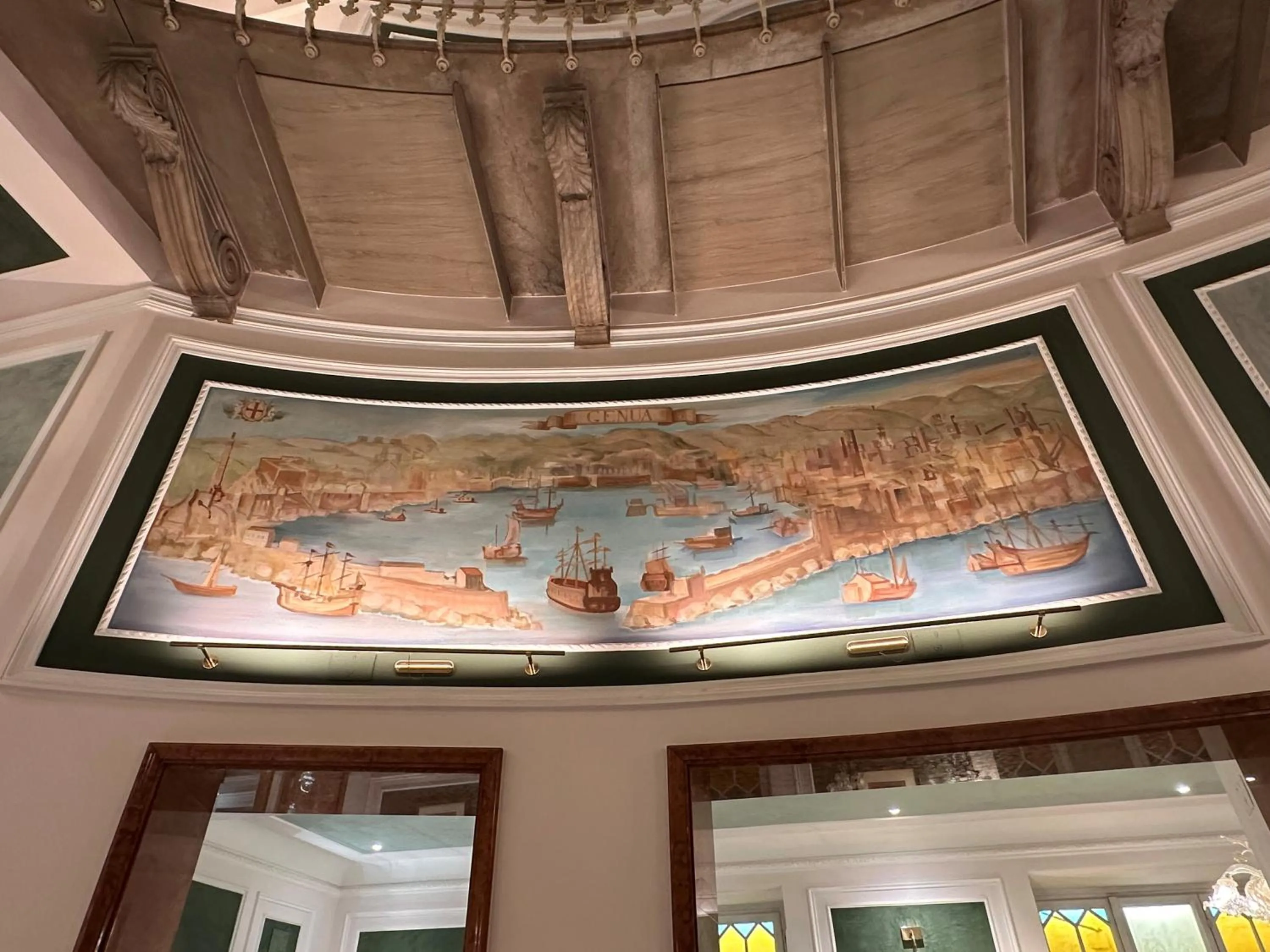 Decorative detail in Hotel Bristol Palace