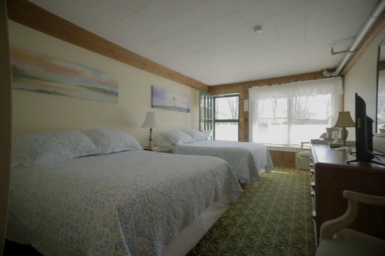 Betty Doon Motor Hotel