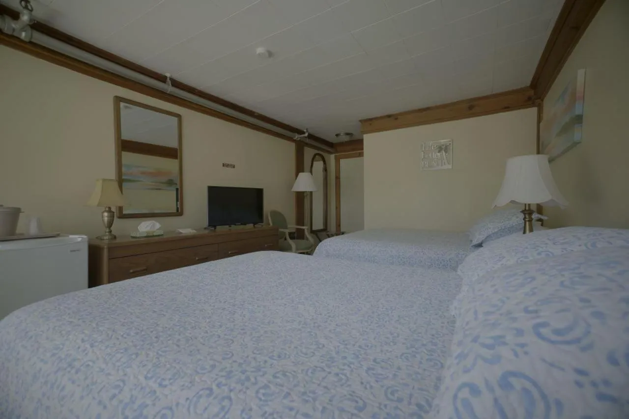 Betty Doon Motor Hotel