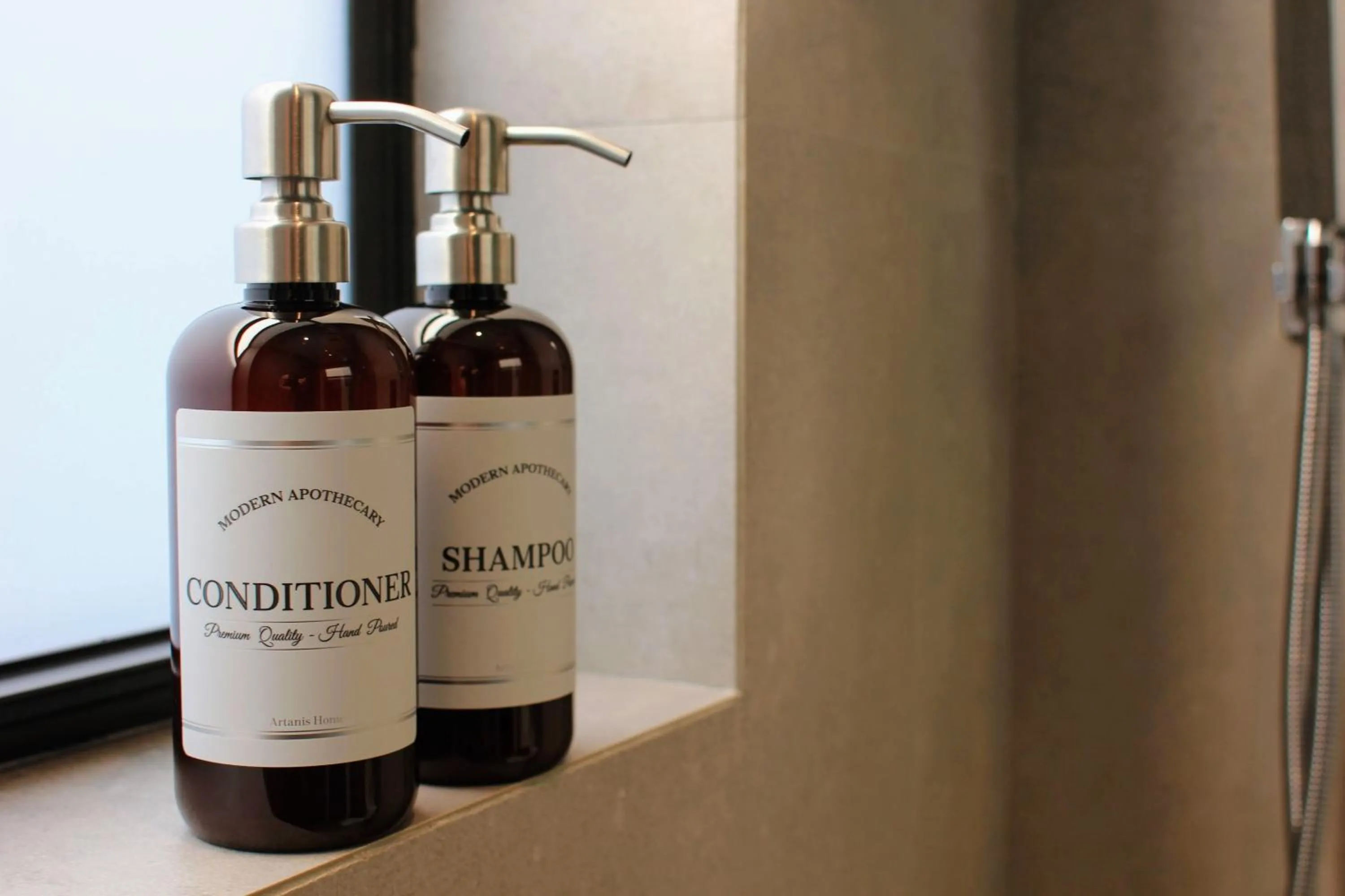 Bathroom in Casa Cuba in Little Havana, Brickell, Calle 8 and 10 minutes to the Beach FREE PARKING